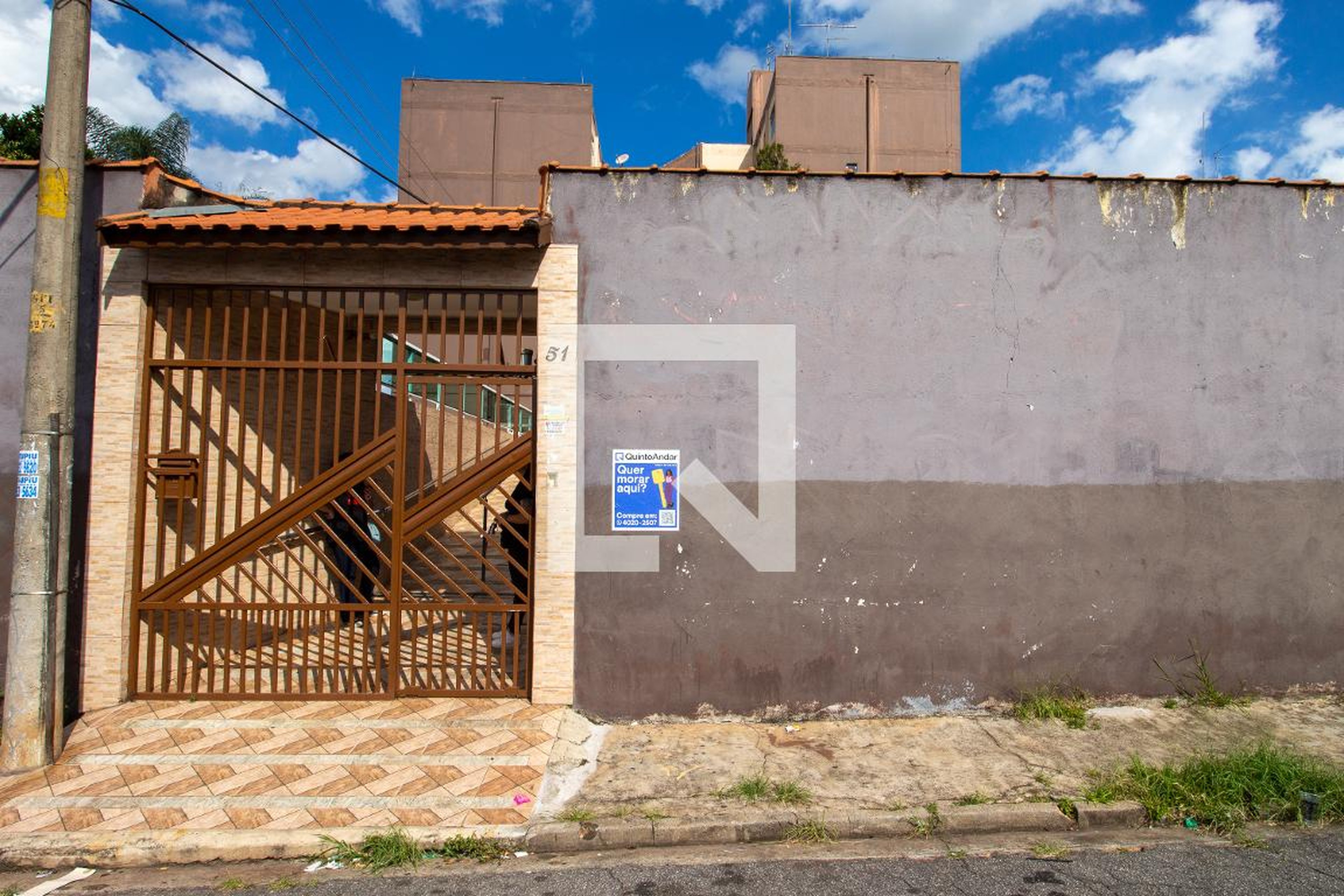 Fachada Condomínio Violetas I