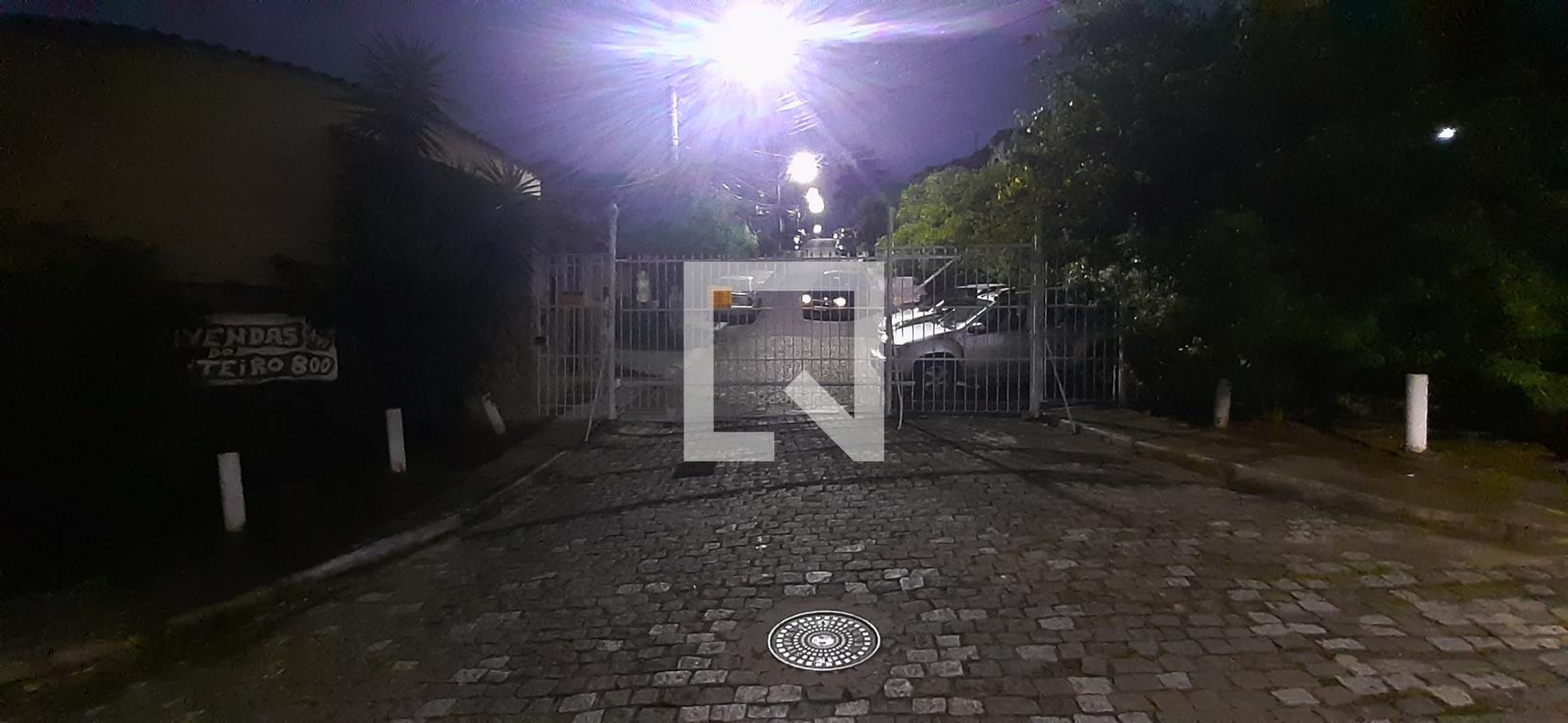 Fachada Condomínio Vivendas do Outeiro