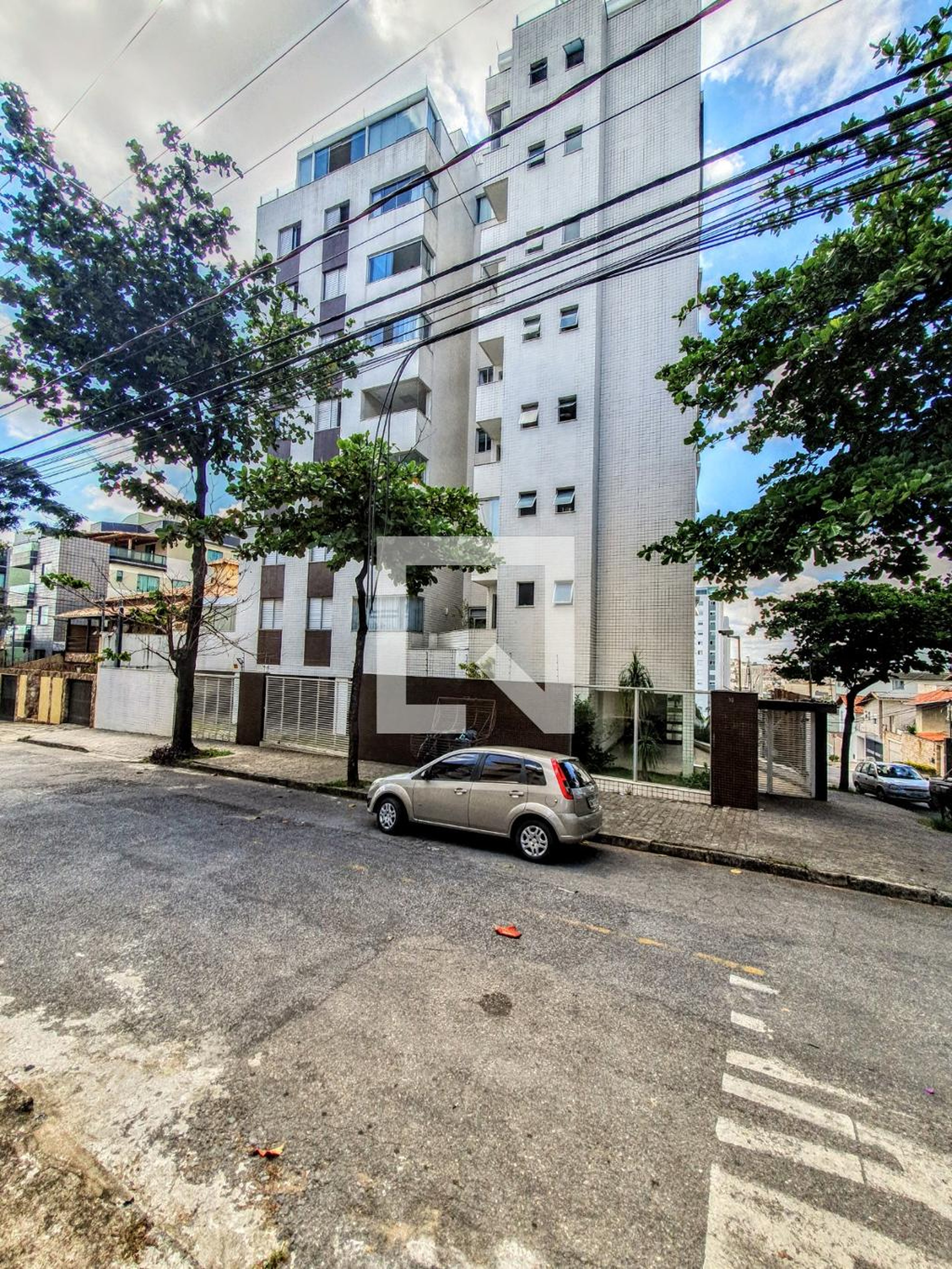 Fachada Condomínio em Rua Itajaí, 10