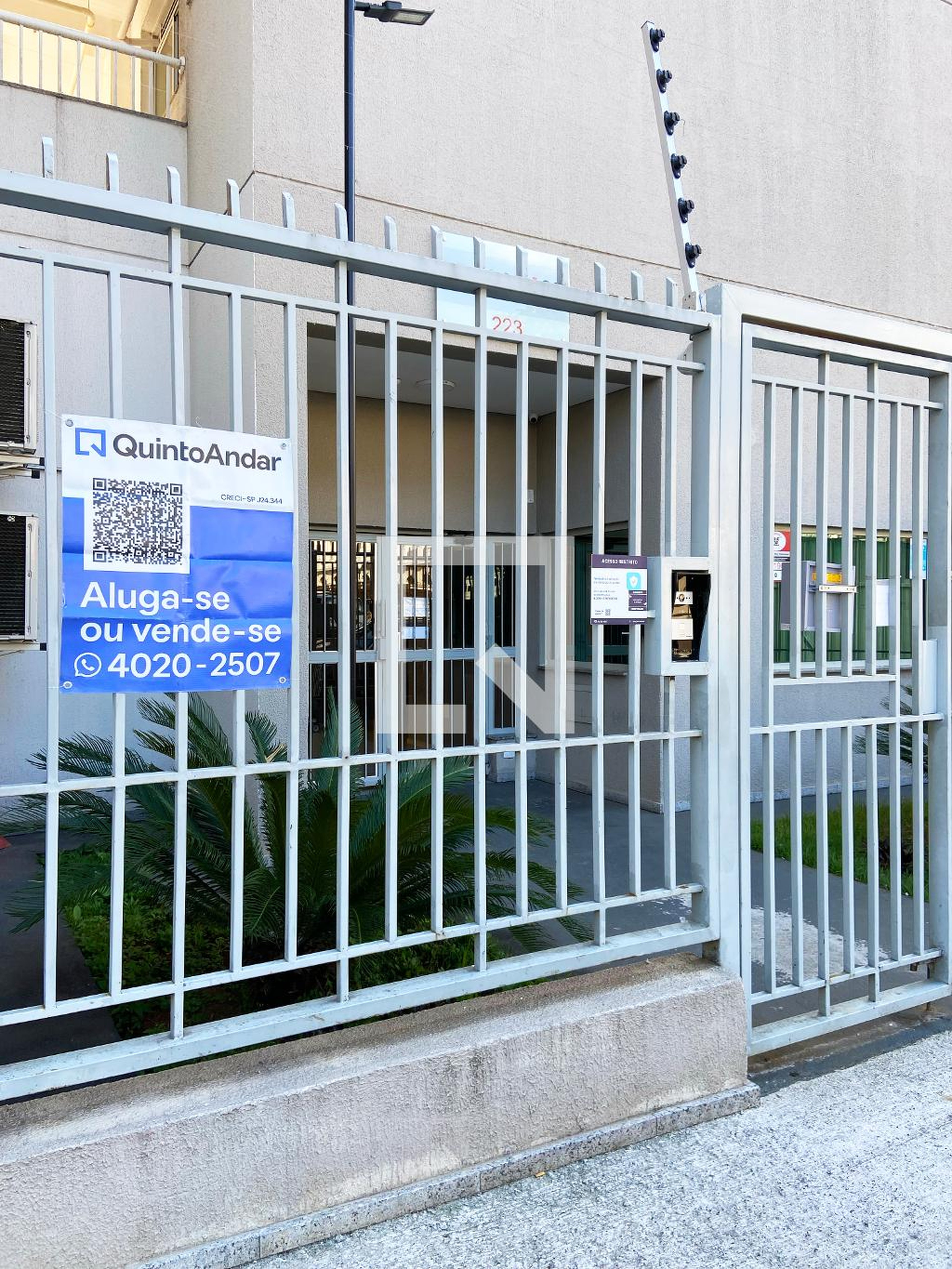 Fachada do Prédio Condomínio Bravo