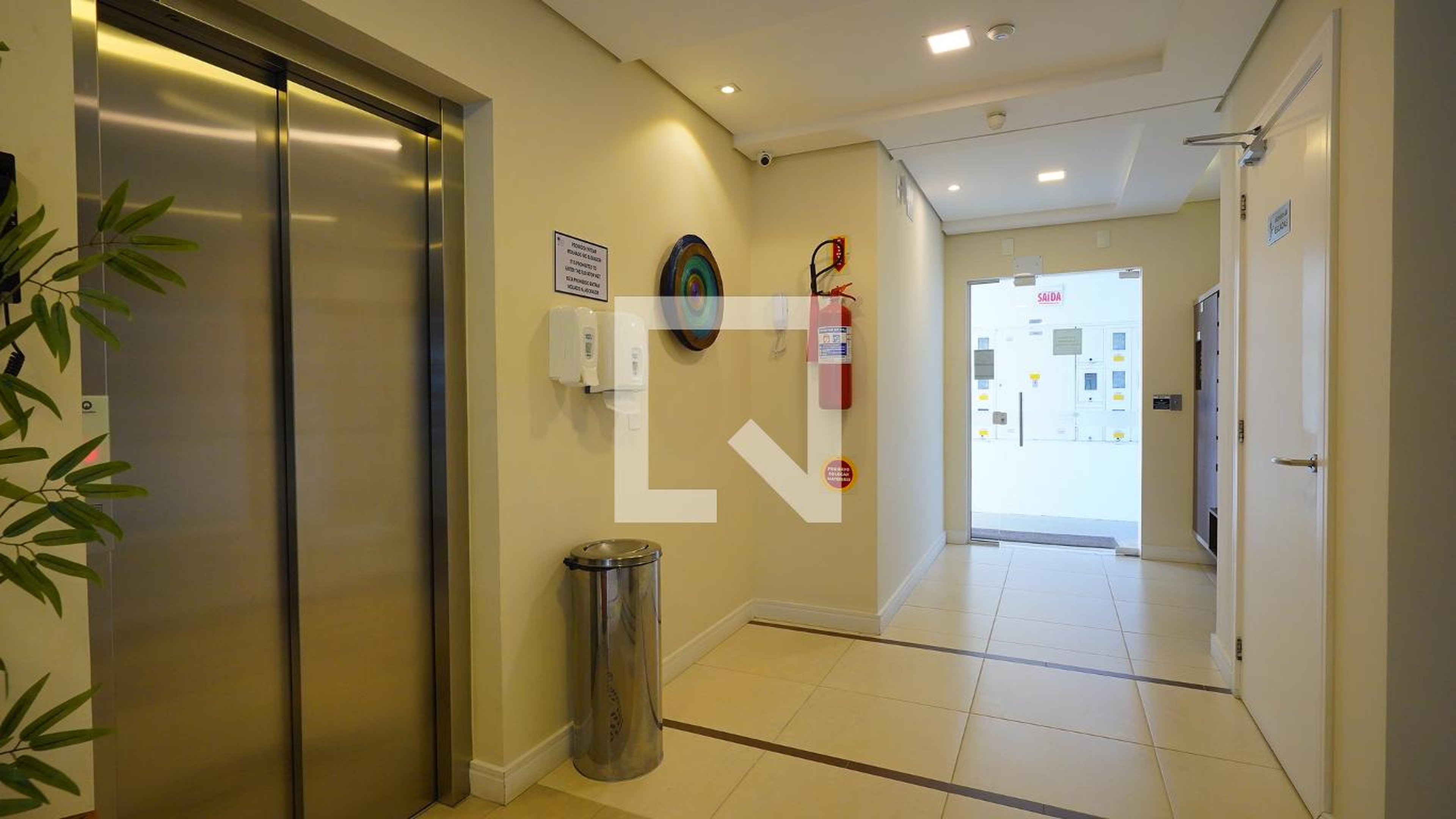 Elevador - Palm Beach Residence