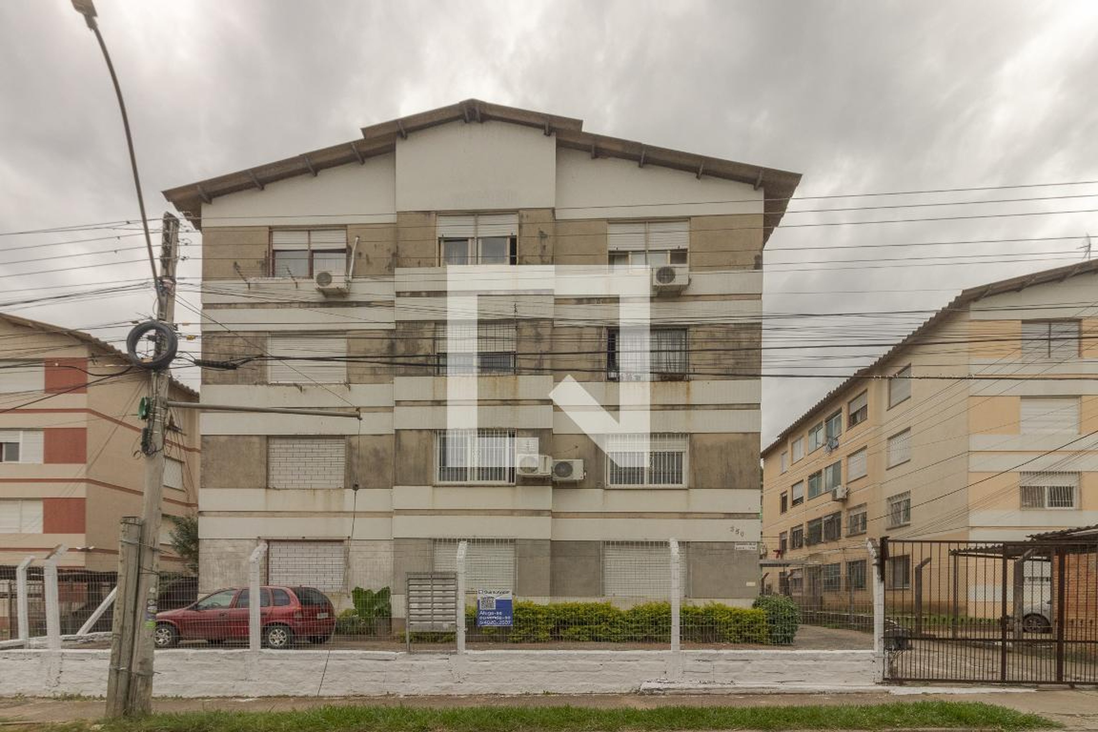 Fachada Condomínio em Rua Francisco Galecki, 350