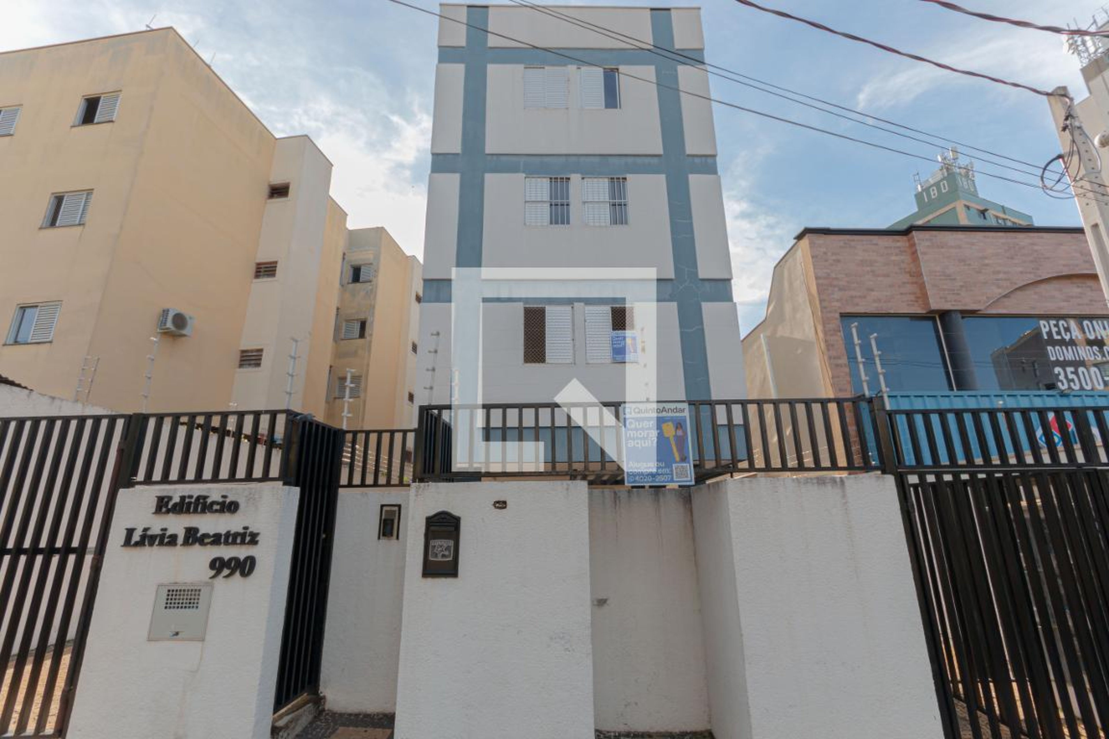 Fachada Condomínio Lívia Beatriz