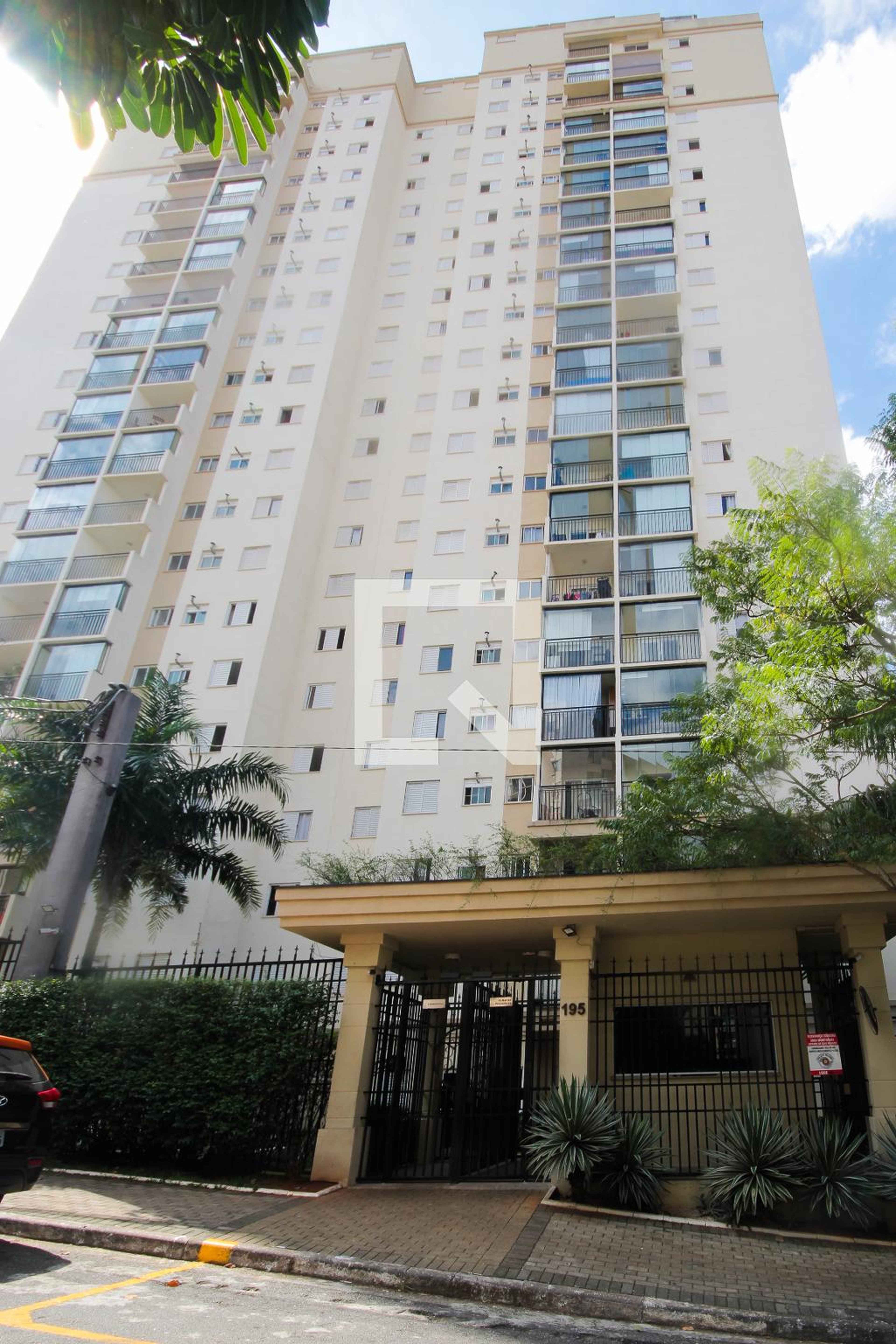 Fachada do Prédio Edifício Girassol