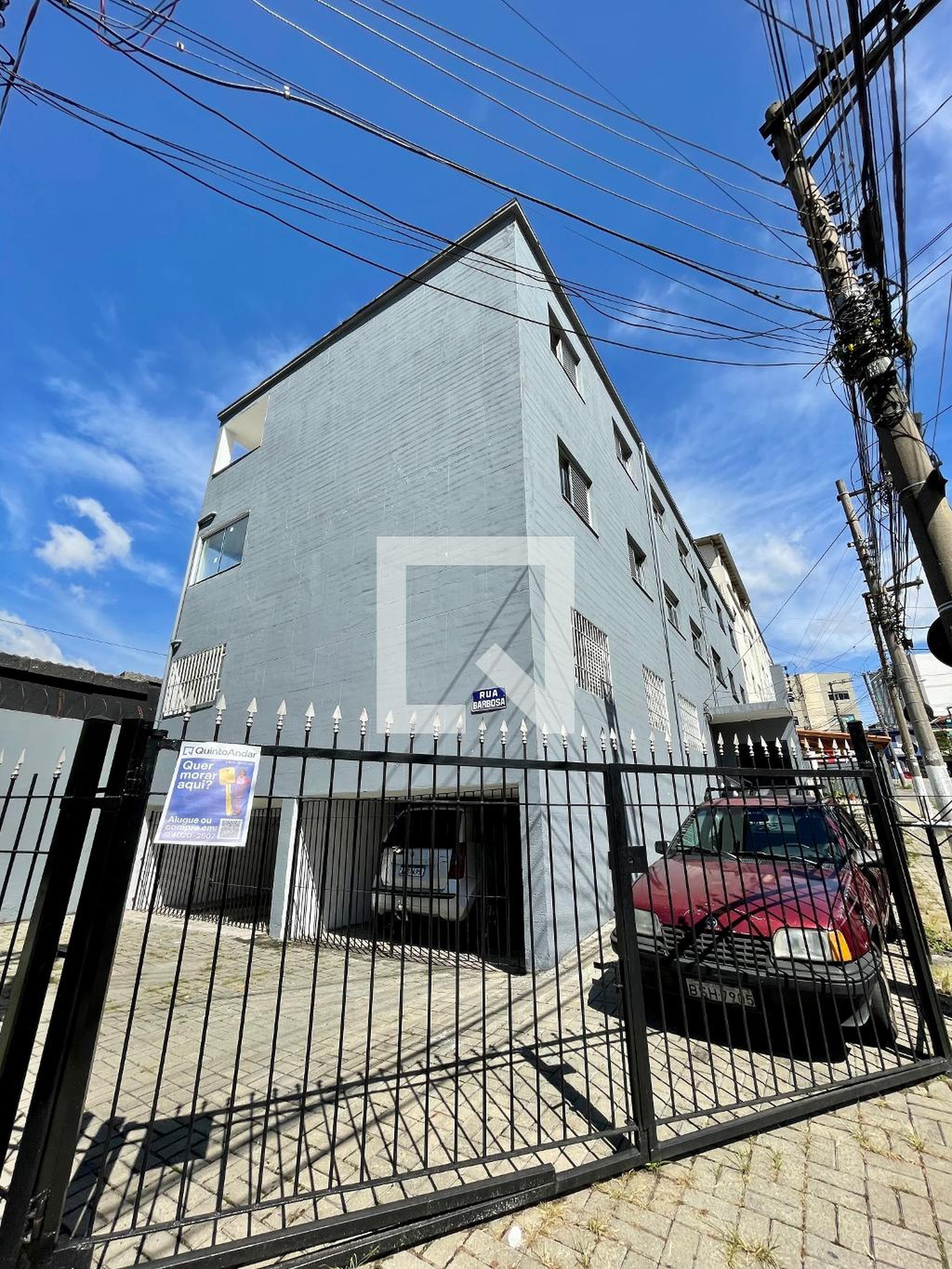 Fachada Condomínio em Rua Abílio Ramos, 44