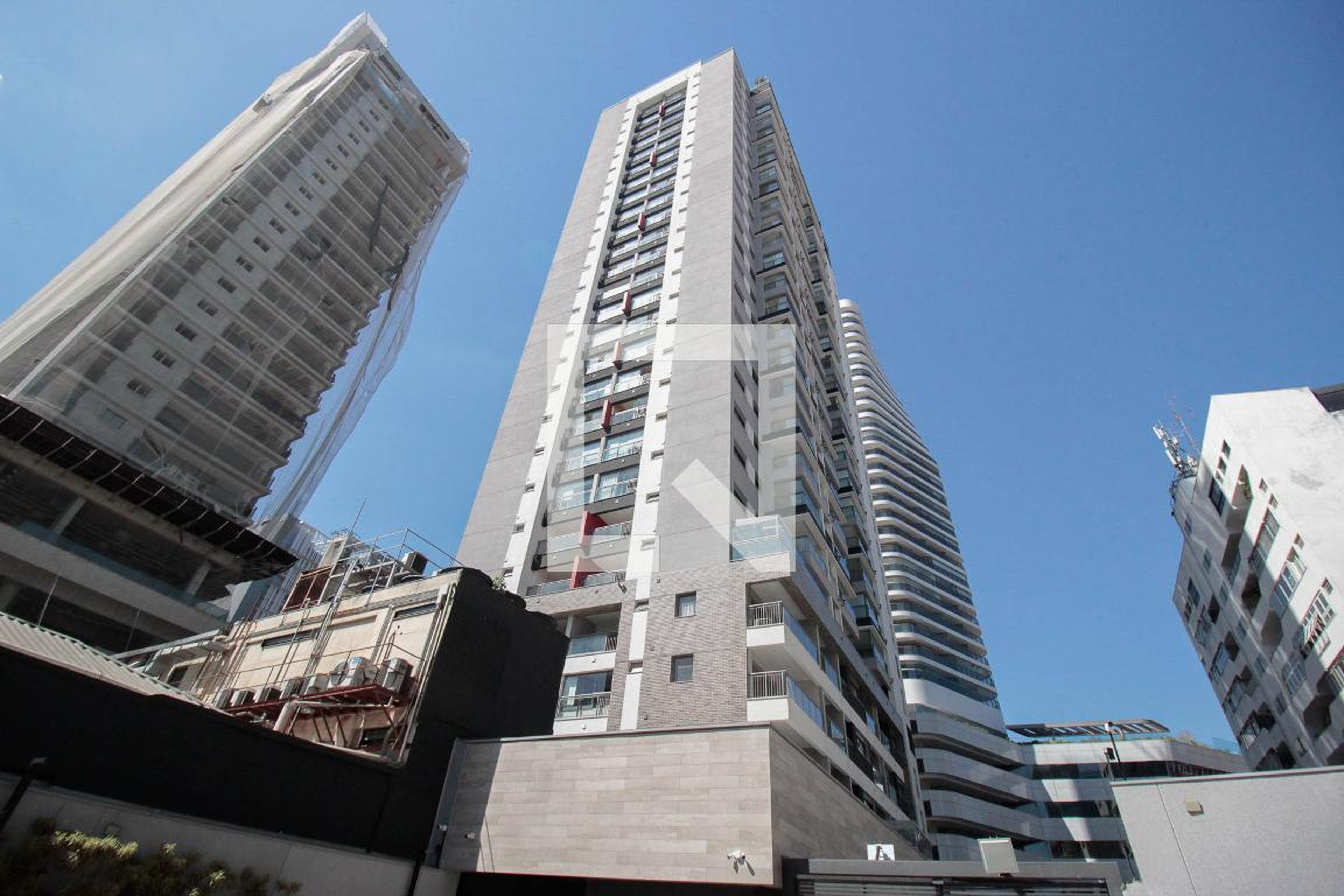 Fachada Condomínio Z Pinheiros