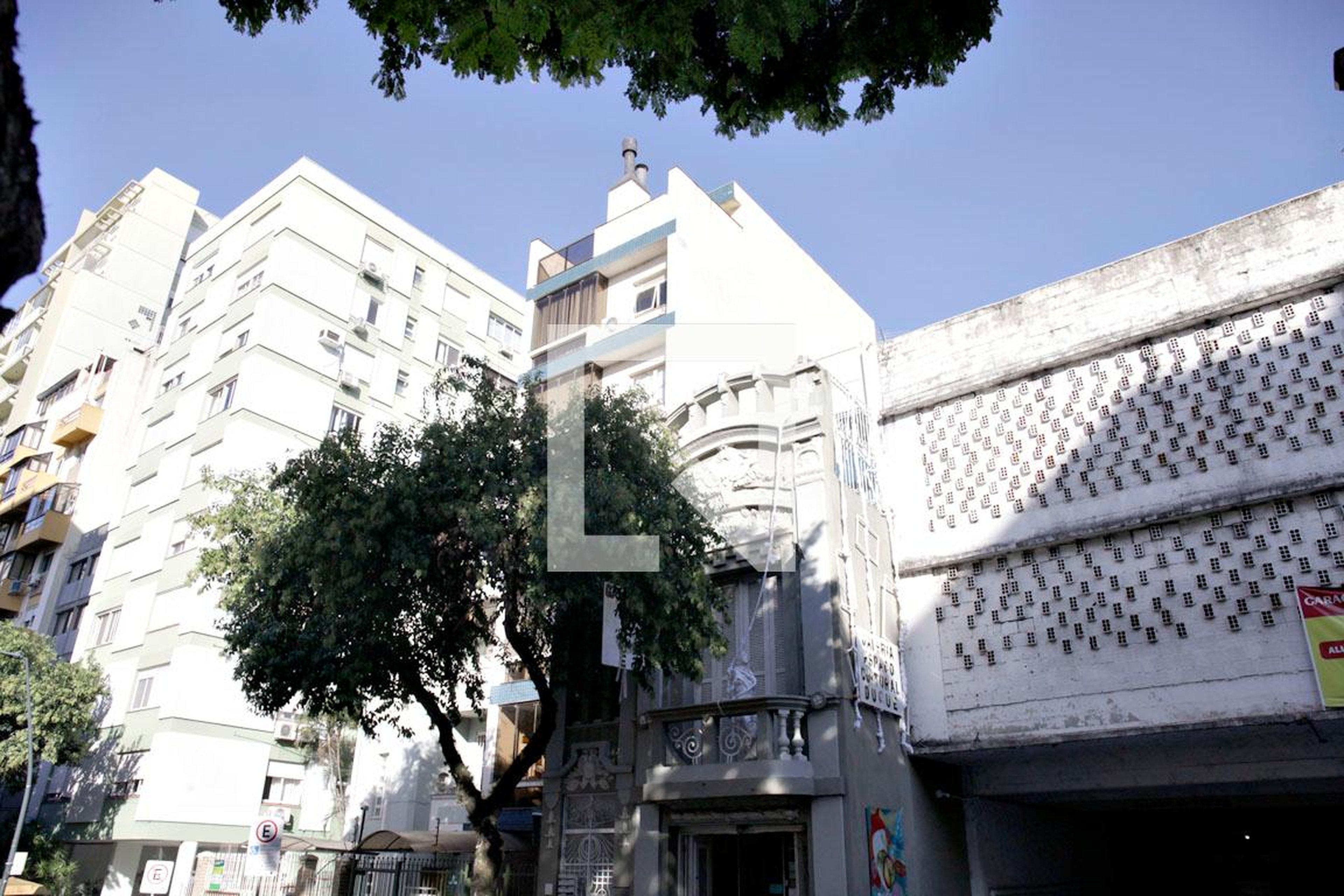 Fachada Edifício Quinta dos Açores