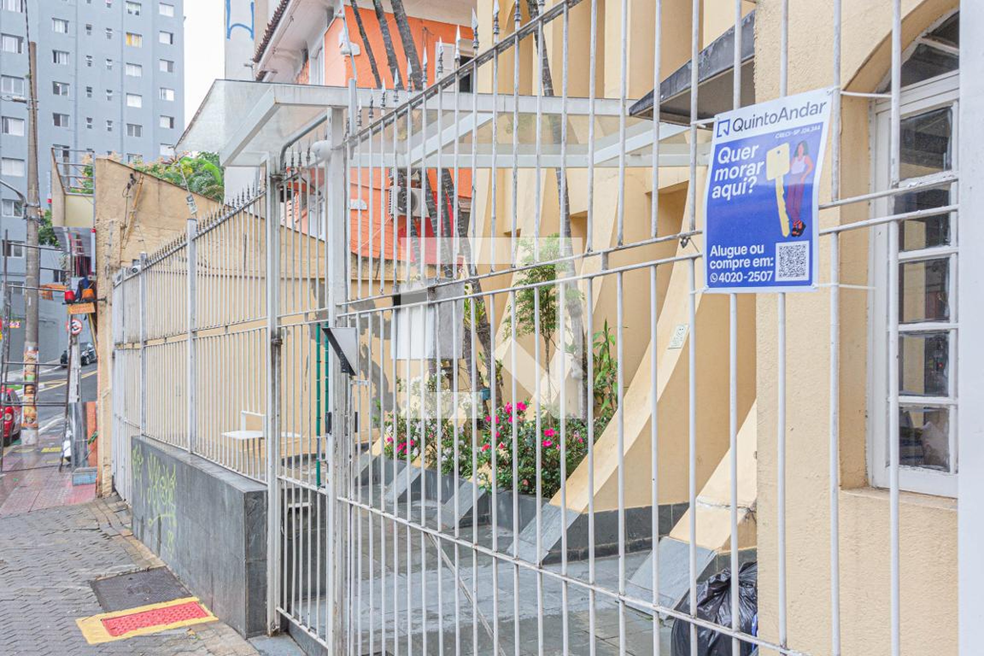 Fachada do Prédio Condomínio essa avanhandava