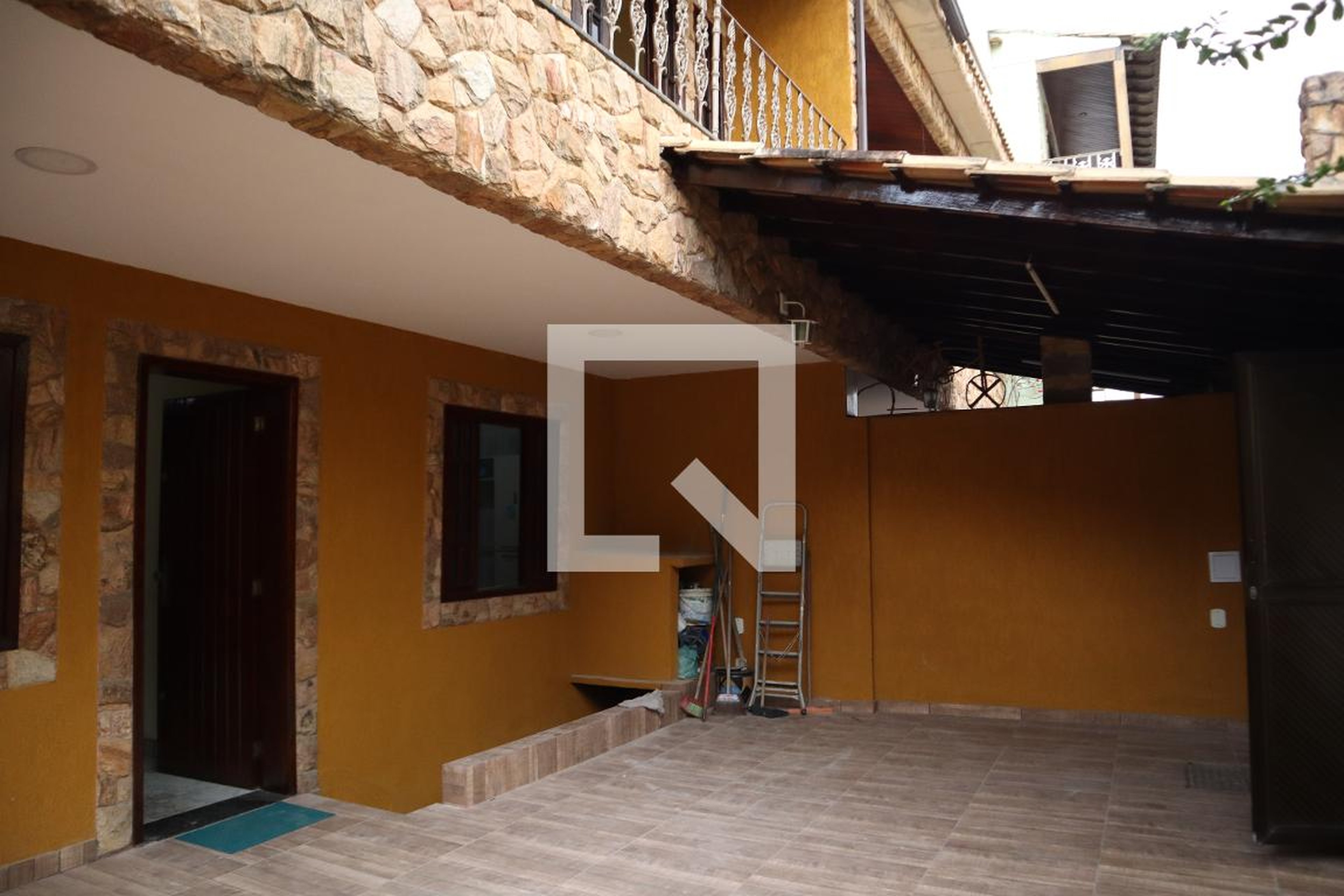 Entrada - Felicidade