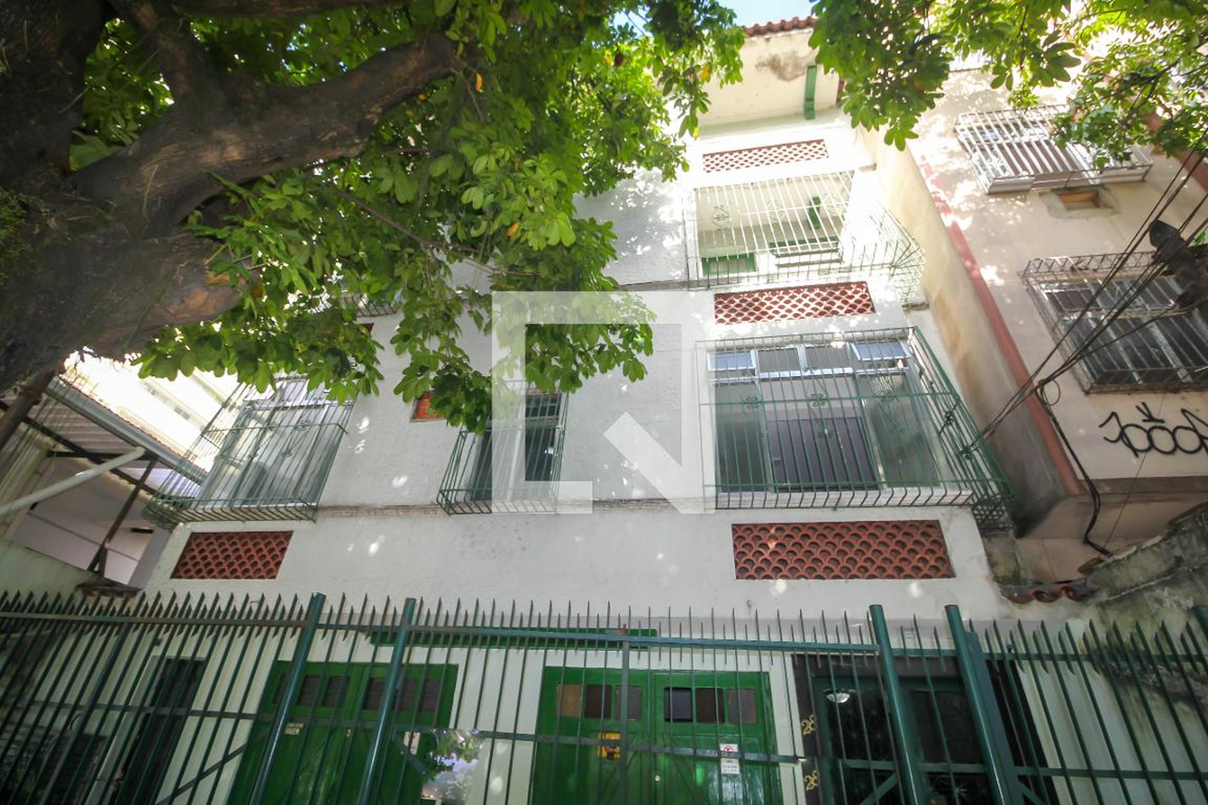 Fachada do Prédio Edifício Assis Bueno Vinte Oito