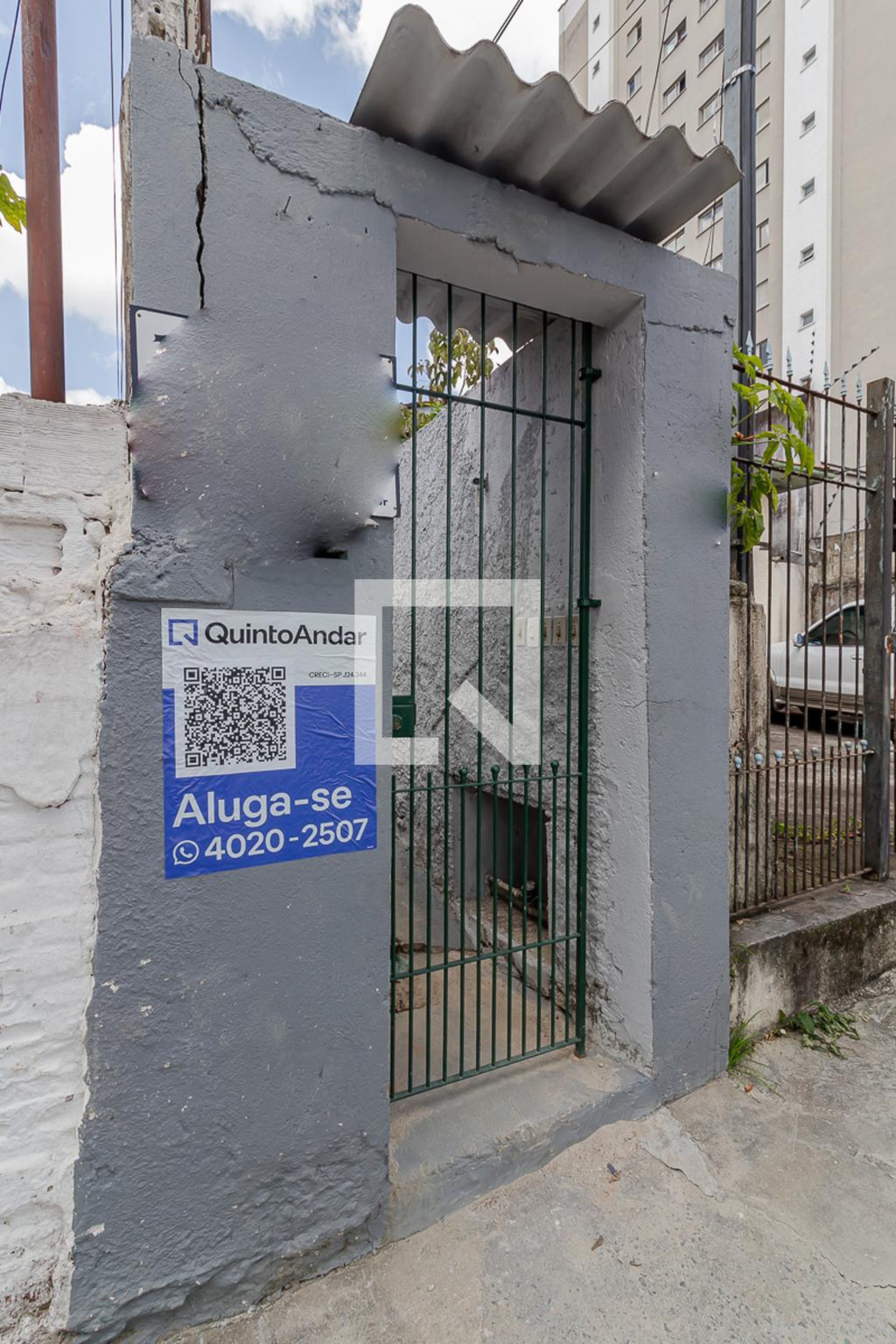 Fachada Condomínio em Rua Assungui, 551