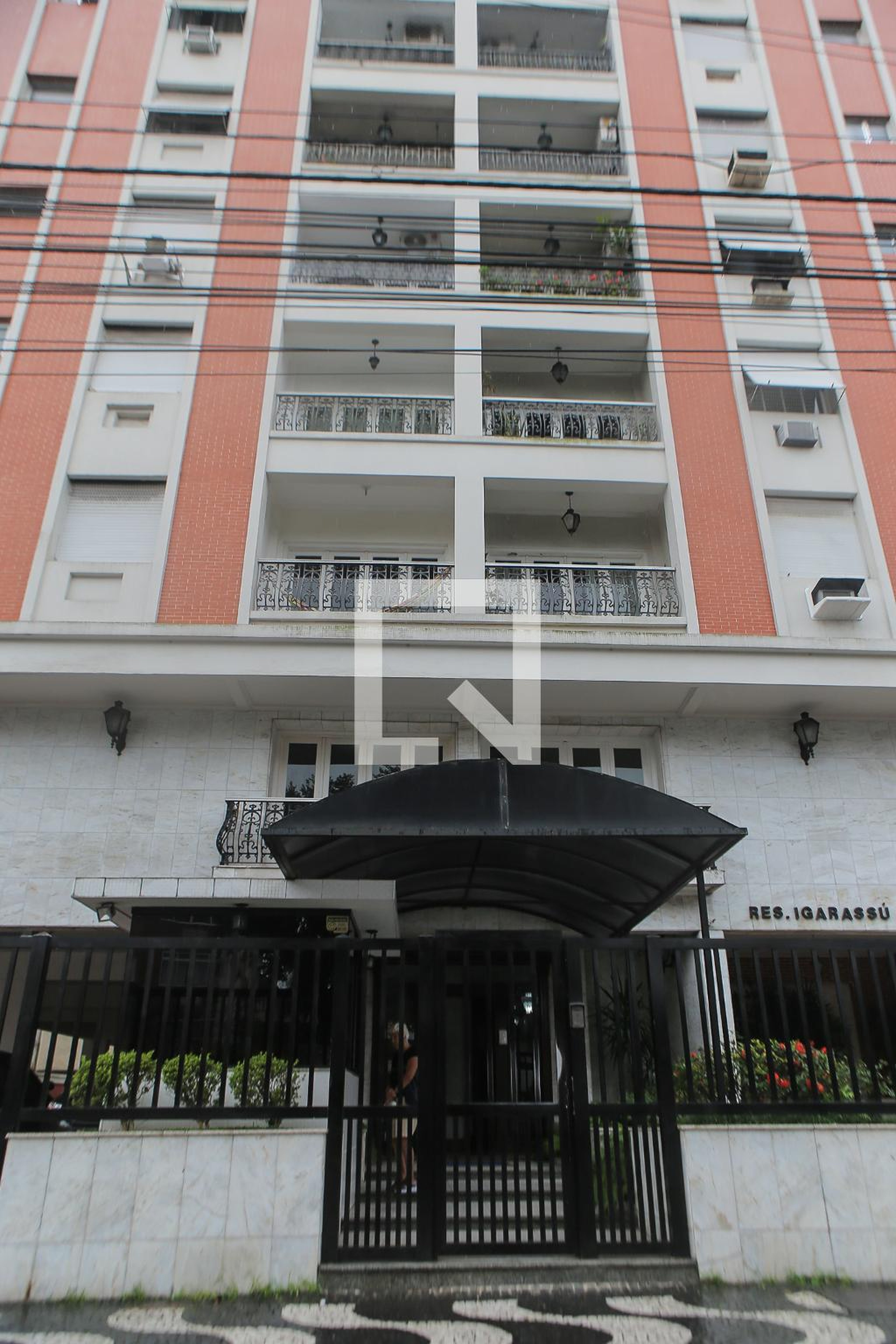 Fachada Residencial Iguarassu