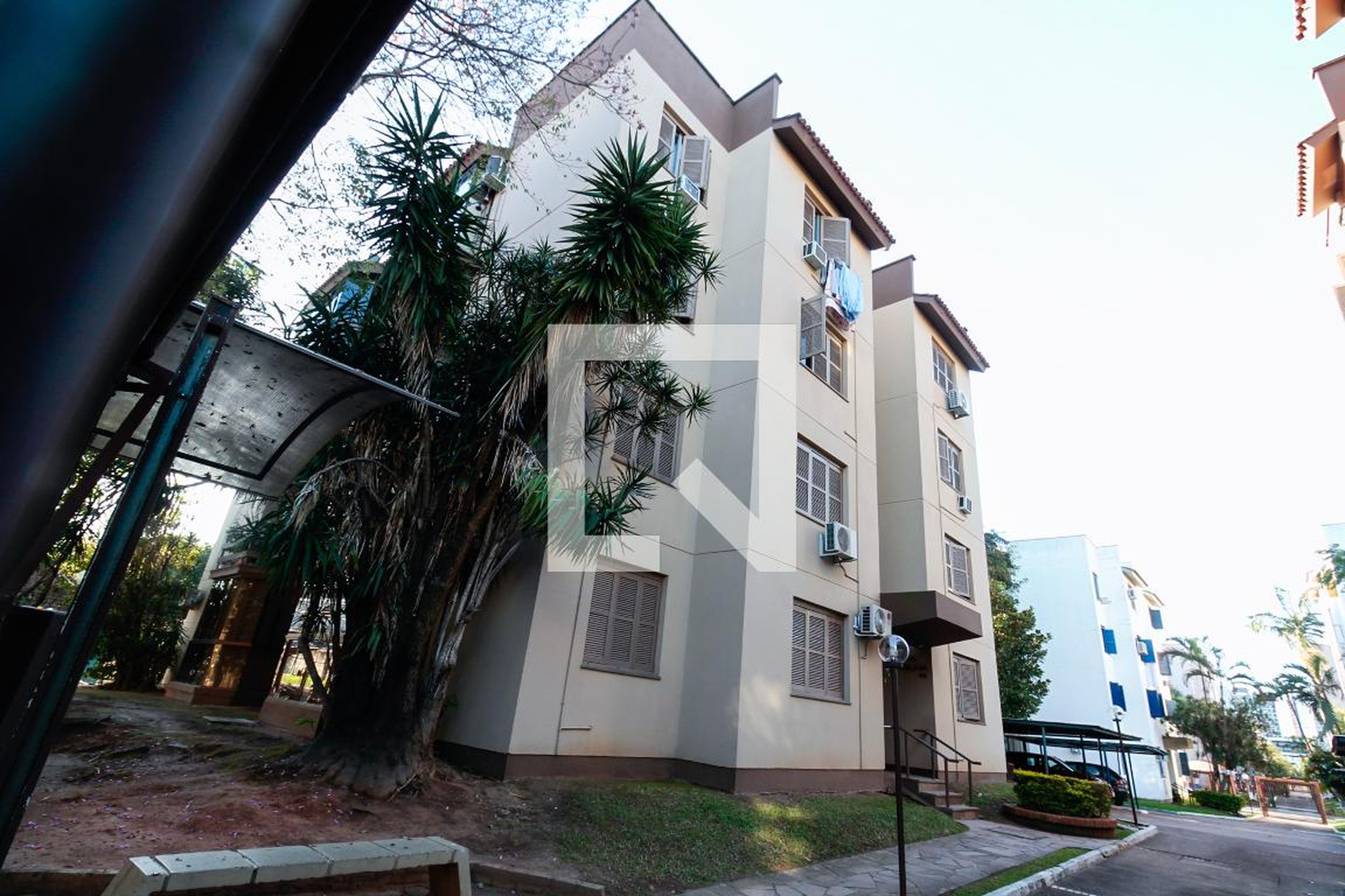 Fachada do Prédio Condomínio em Rua Antônio Maranghello, 65