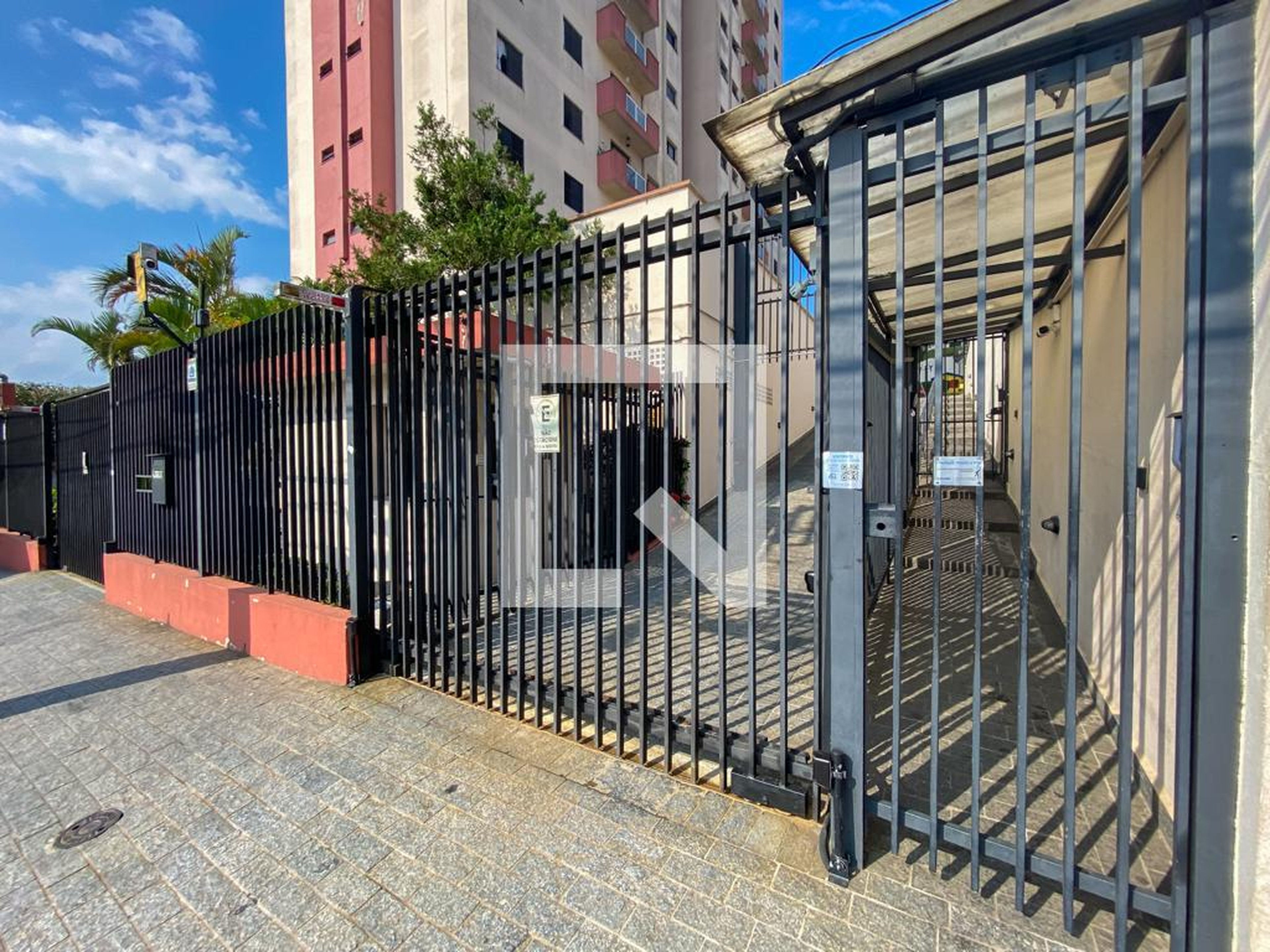 Fachada do Condomínio Edifício Scalea