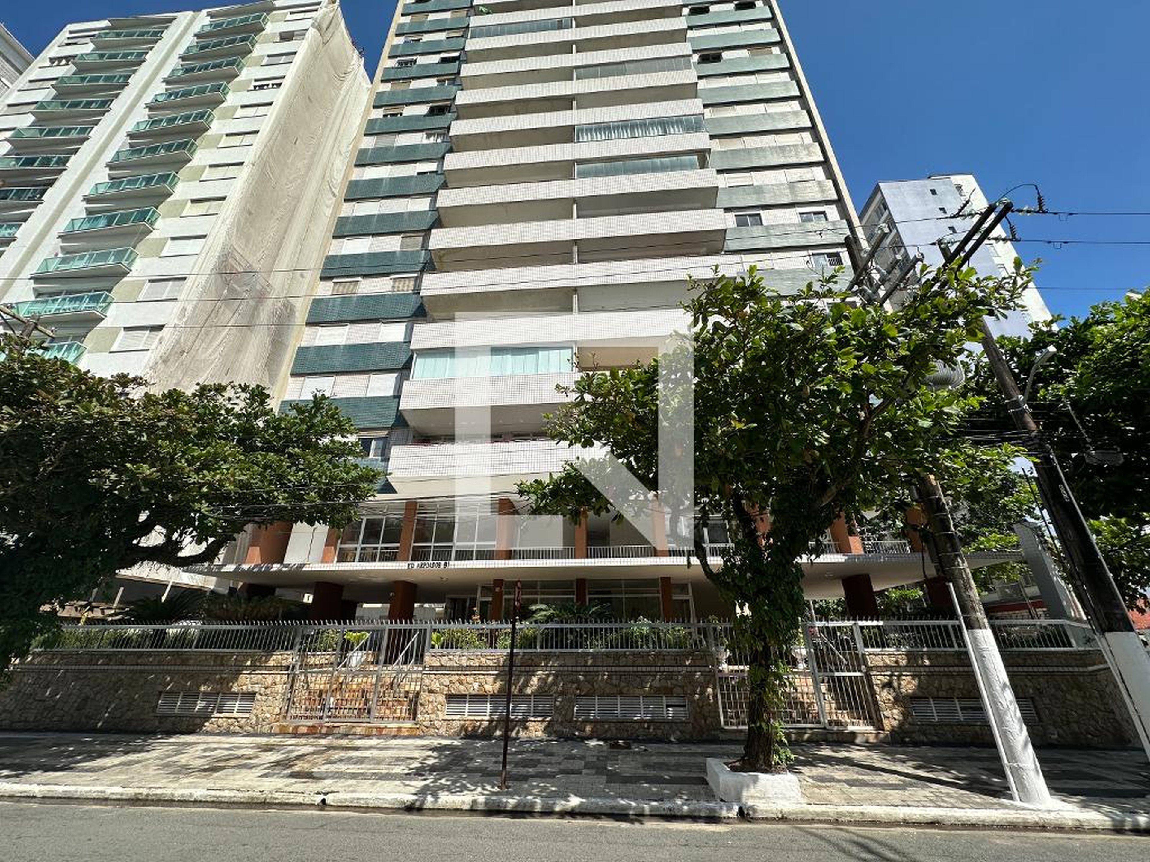 Fachada Condomínio Arpoador