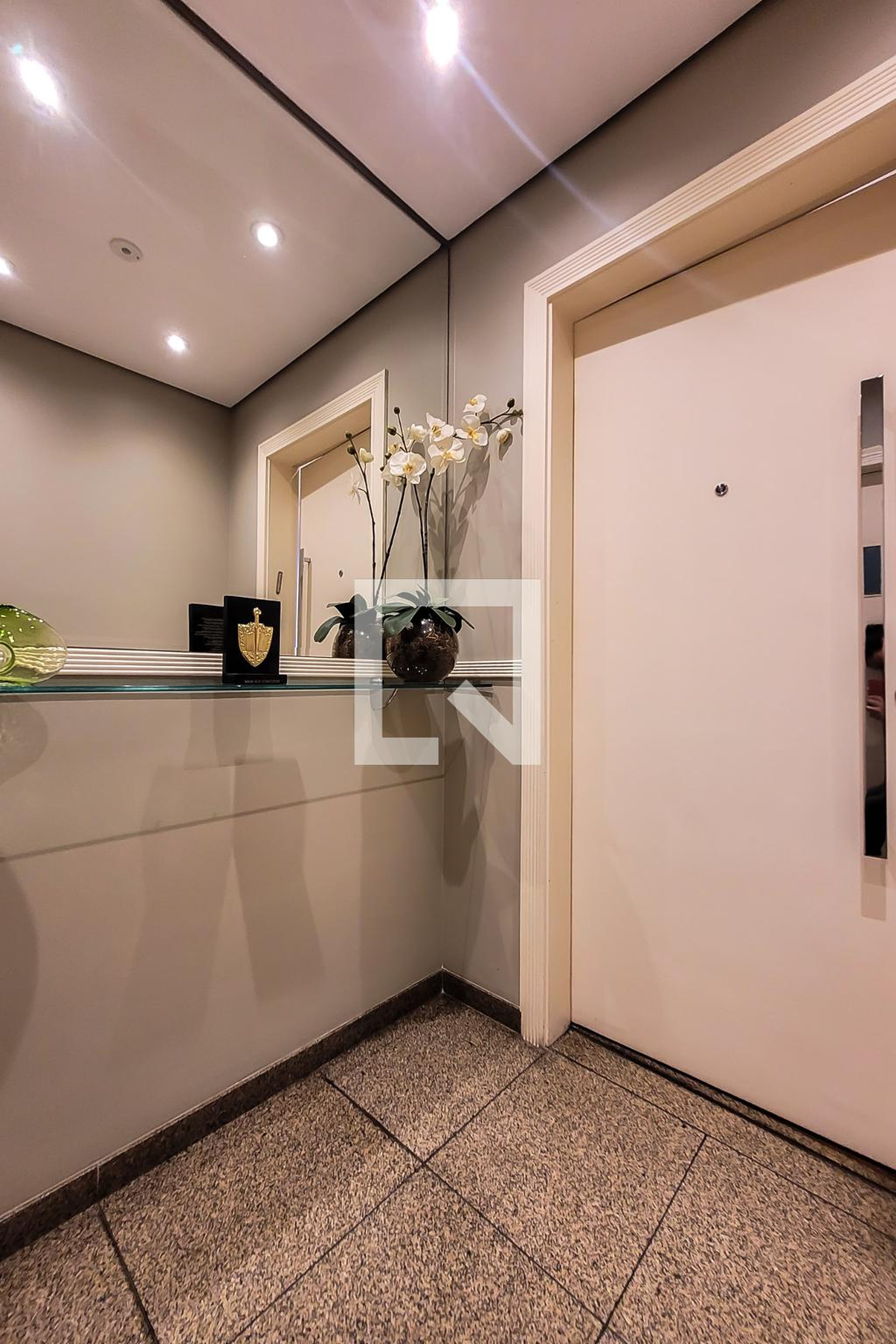 Hall de entrada - Piazza D'ante