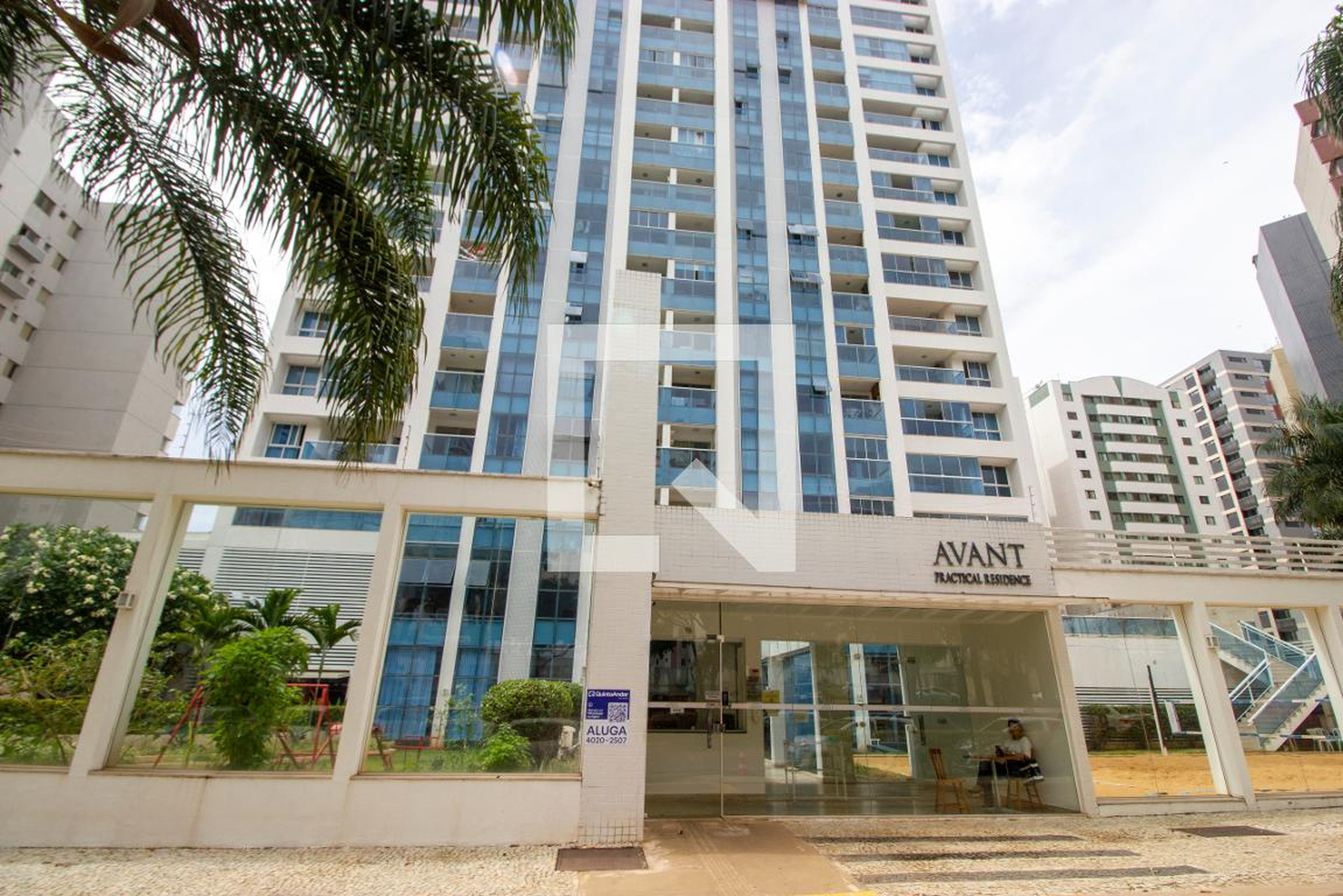 Fachada Condomínio em Quadra 104, 6