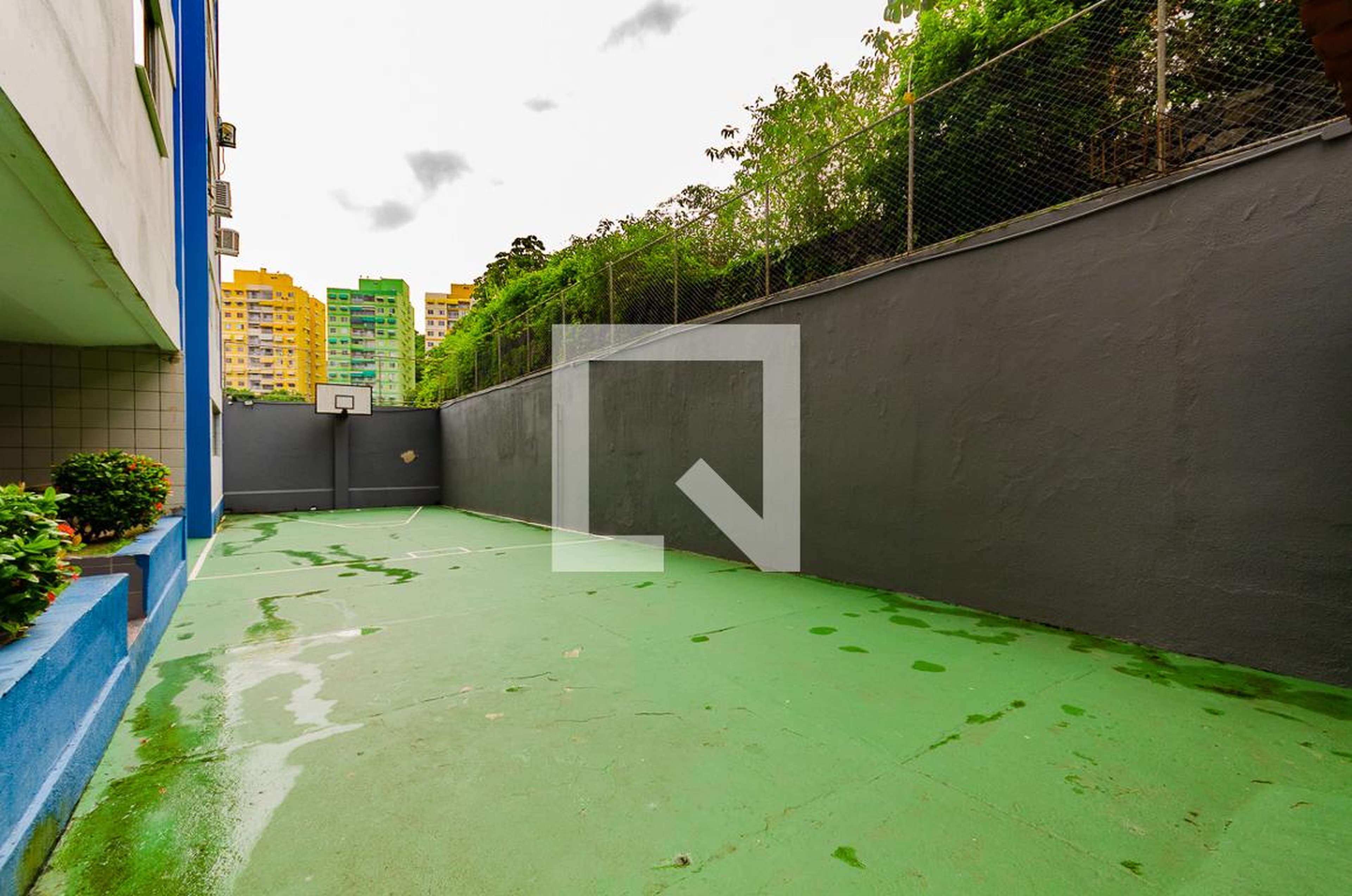 Quadra - Edifício Camélia