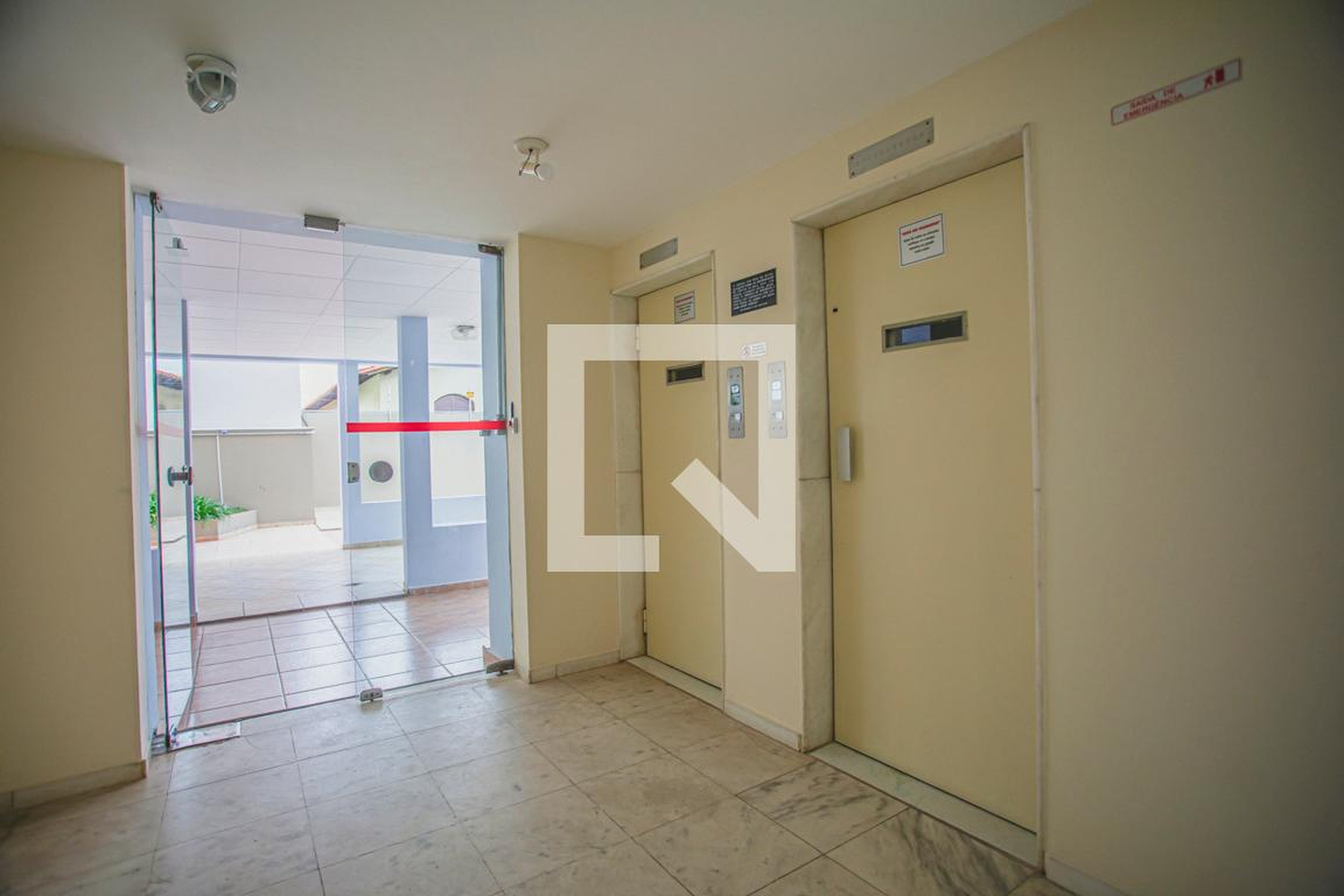 Hall social - Aurora Boreal