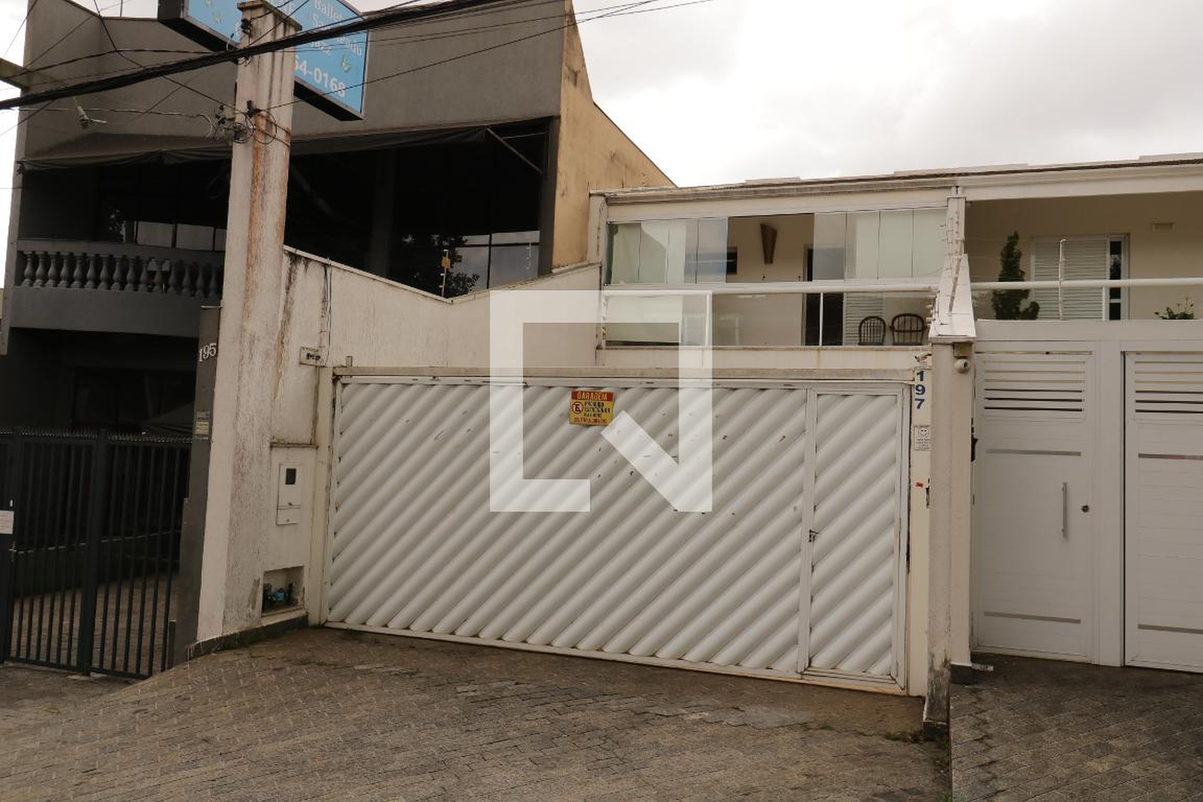 Fachada Condomínio em Rua do Bosque, 197