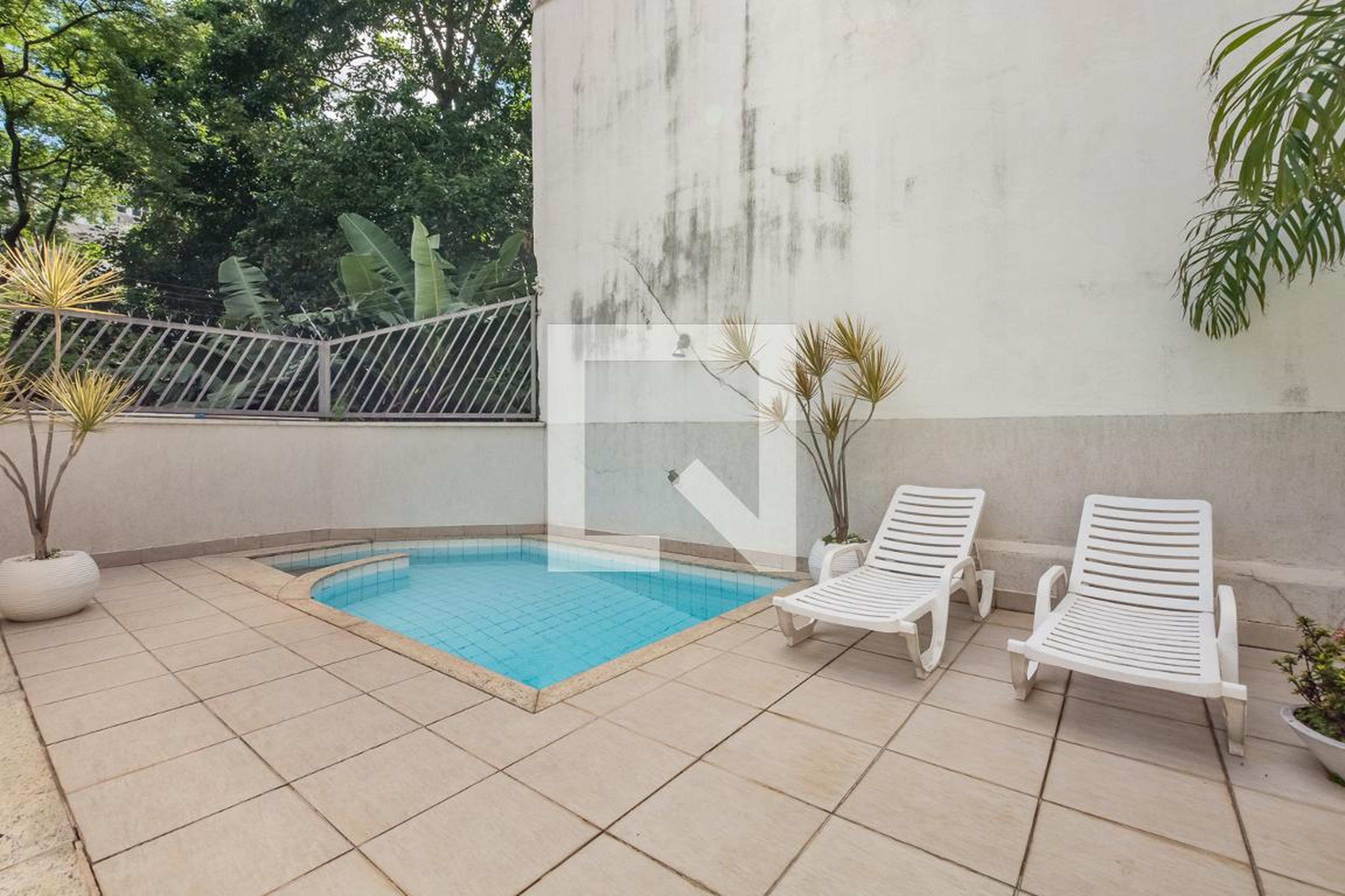 Piscina - Edith Daibert