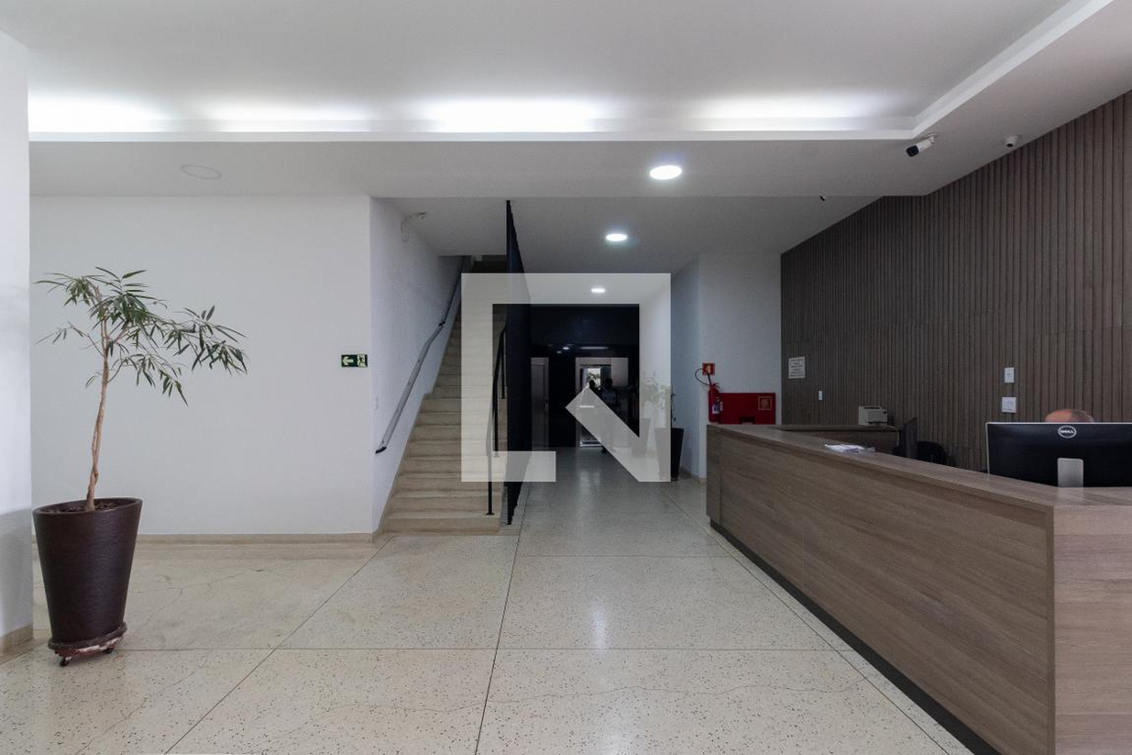 Hall Condomínio em Avenida Professor Alfonso Bovero, 546 205