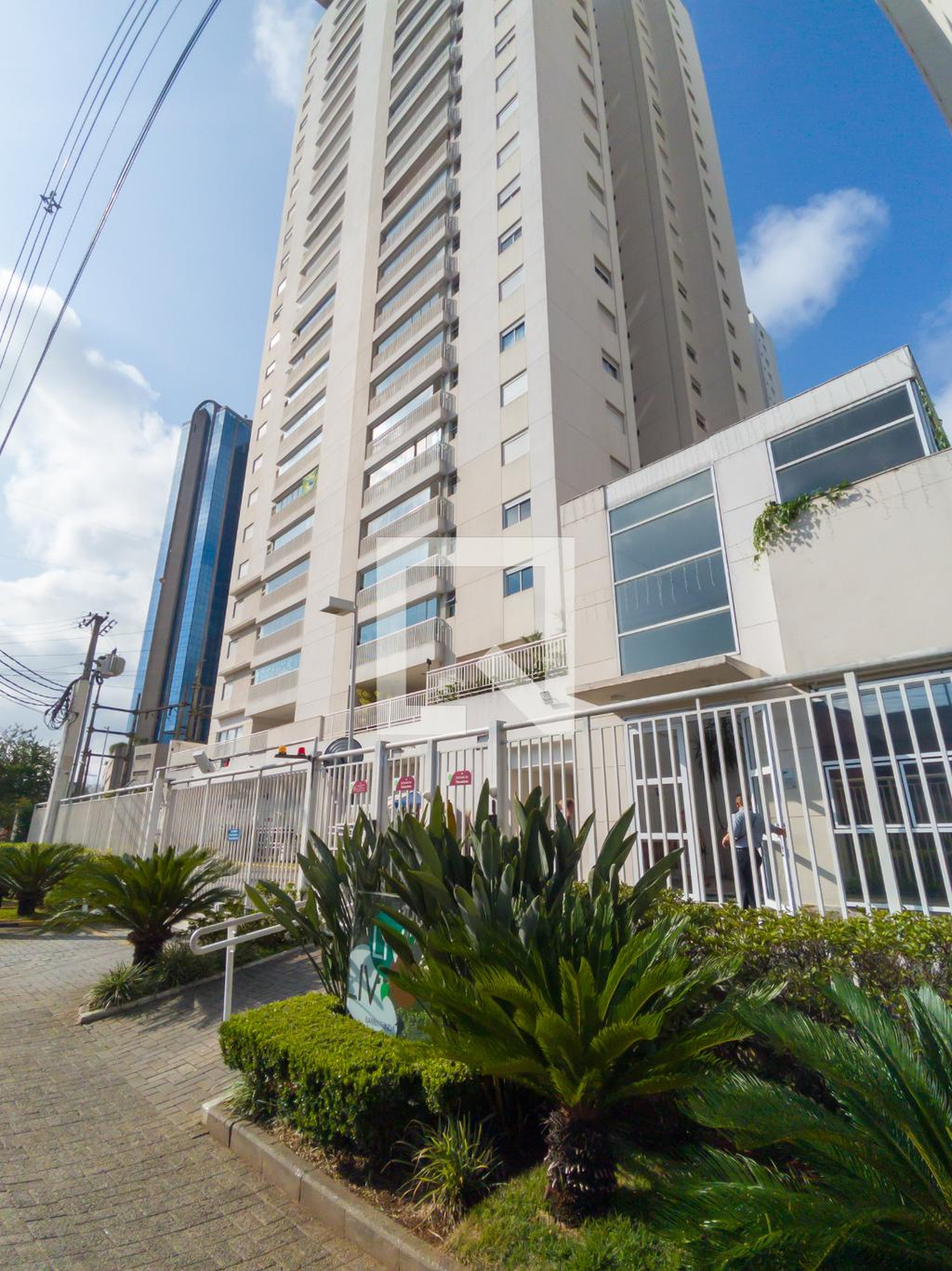 Fachada Condomínio em Rua Tagipuru, 61