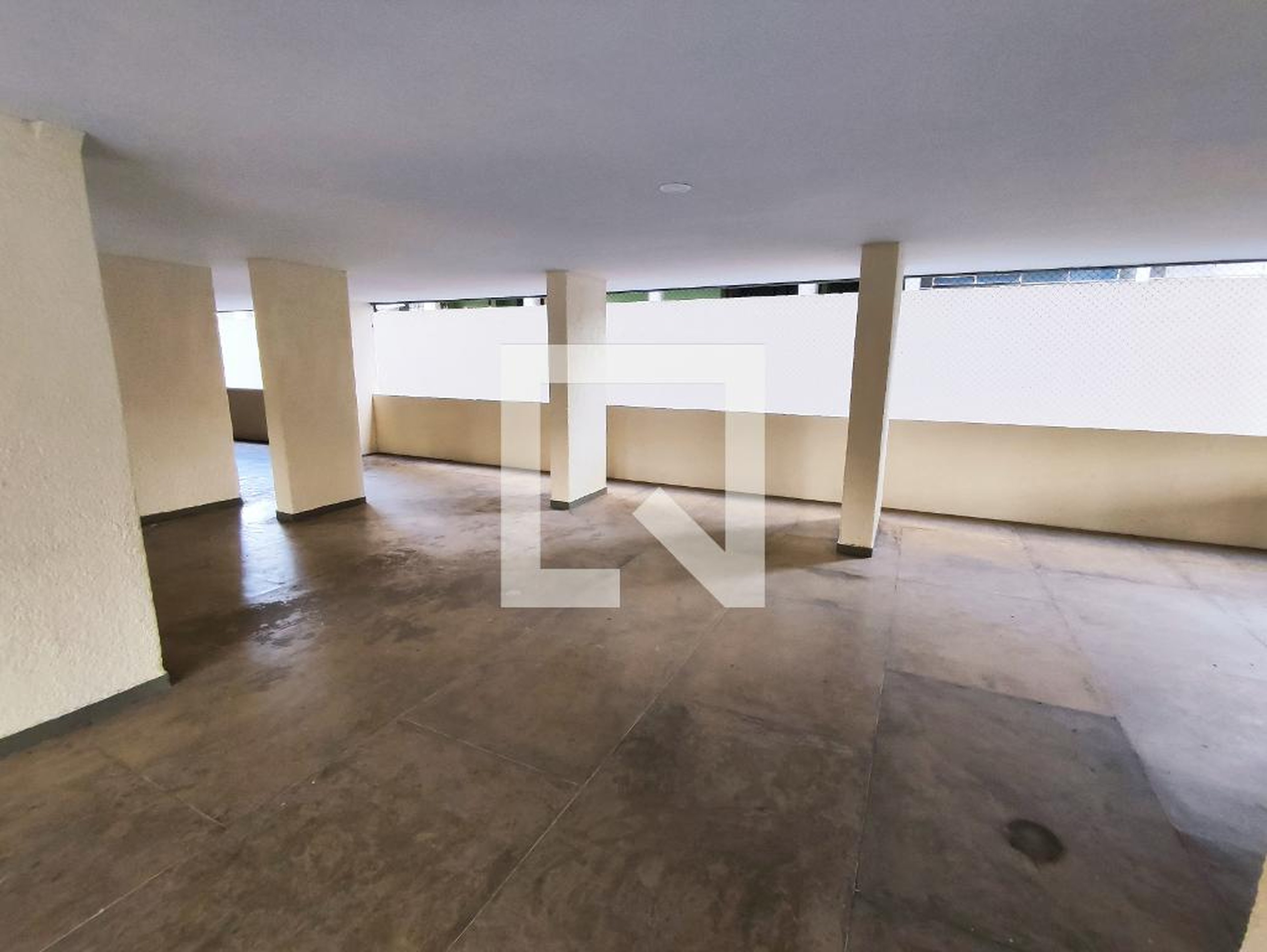 Área comum - Adriano