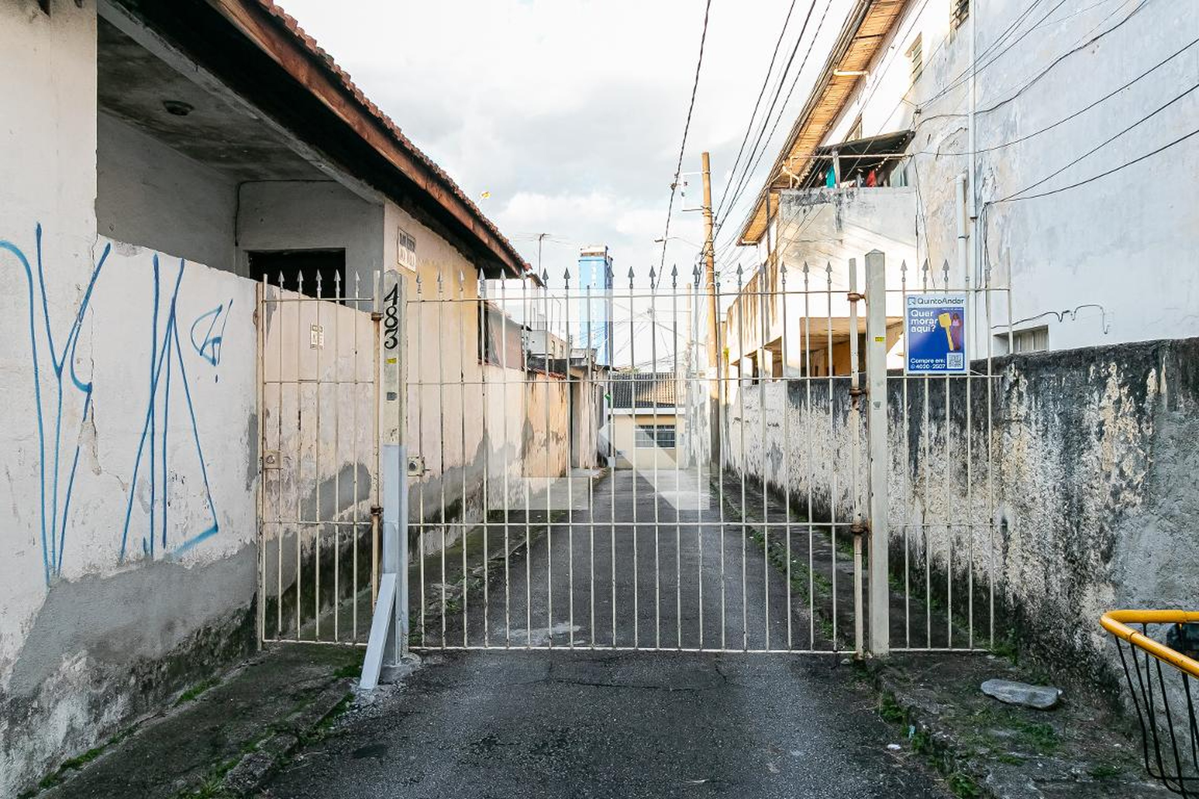 Fachada Condomínio em Rua Atuaí, 483