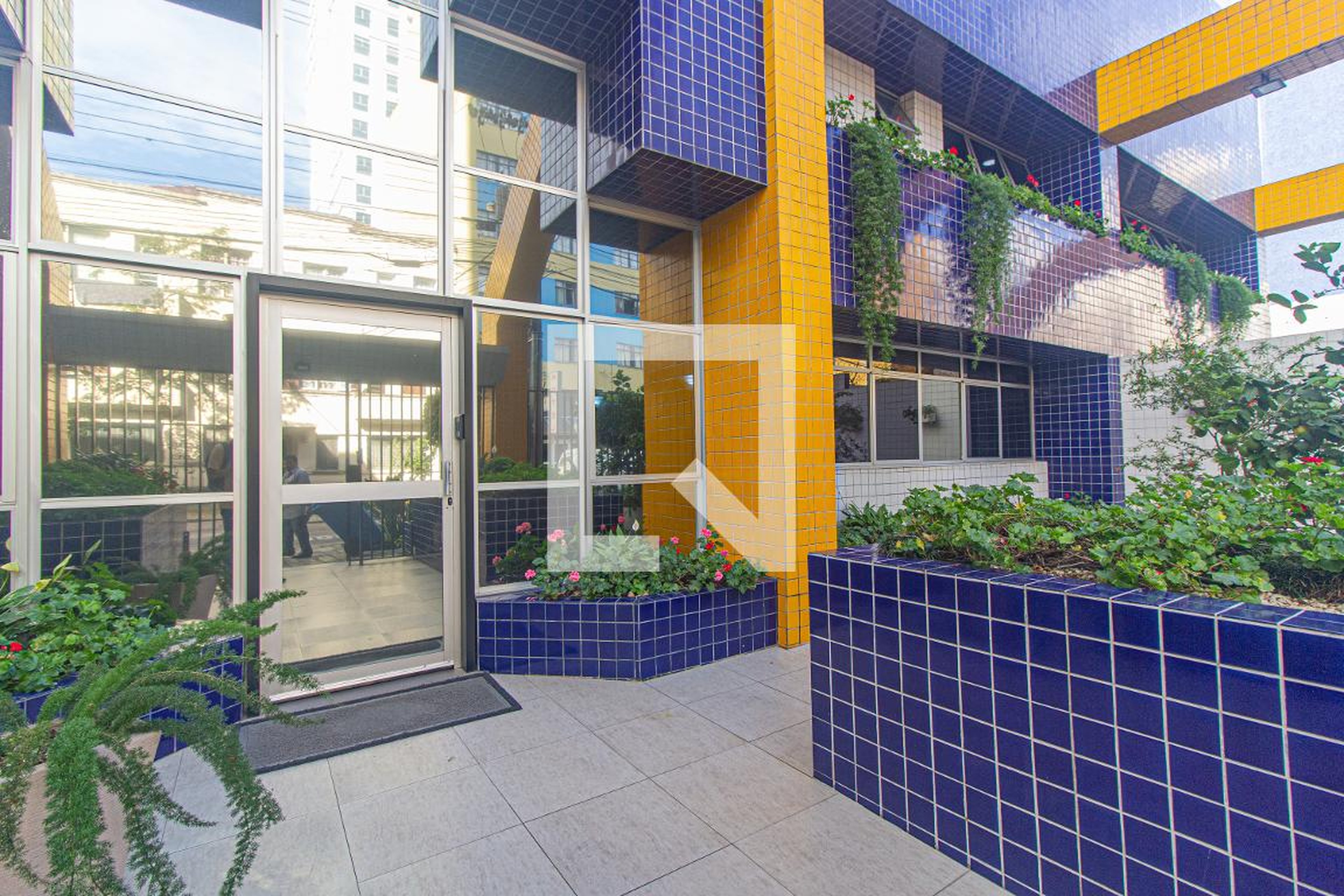 Entrada - Edifício Miguel Bakun