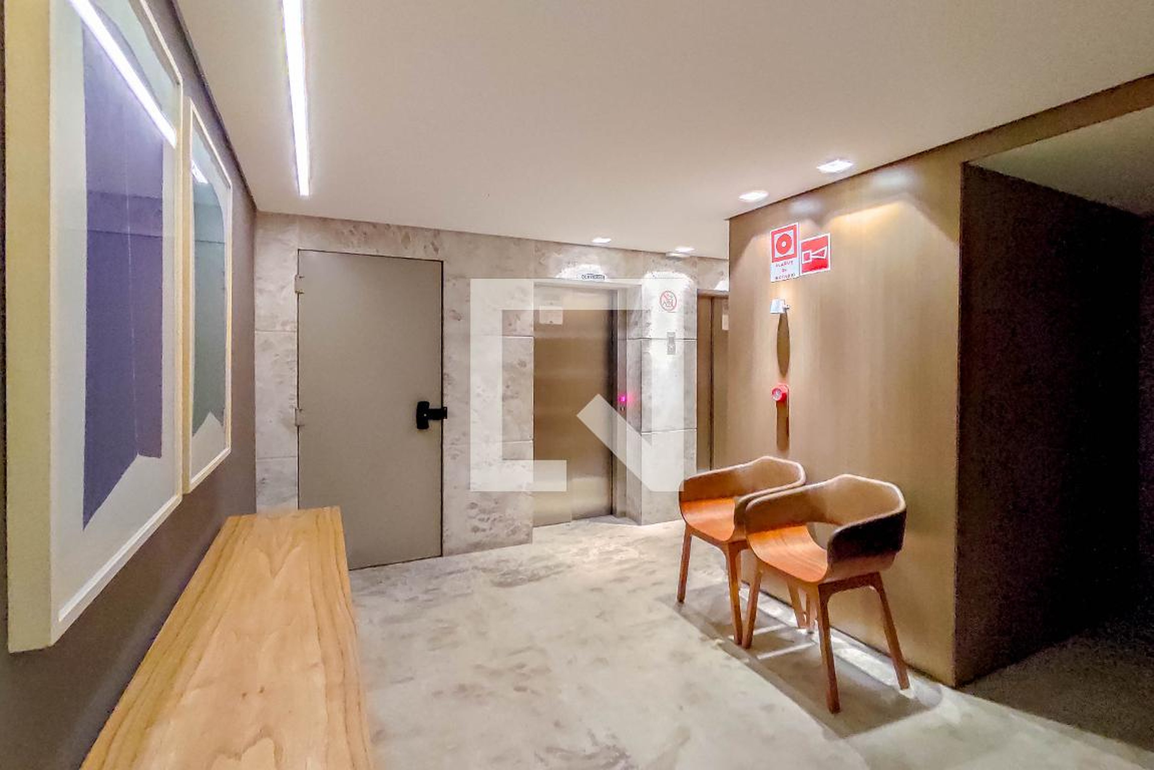 Hall de Entrada - Edifício Palazzo di Fiori