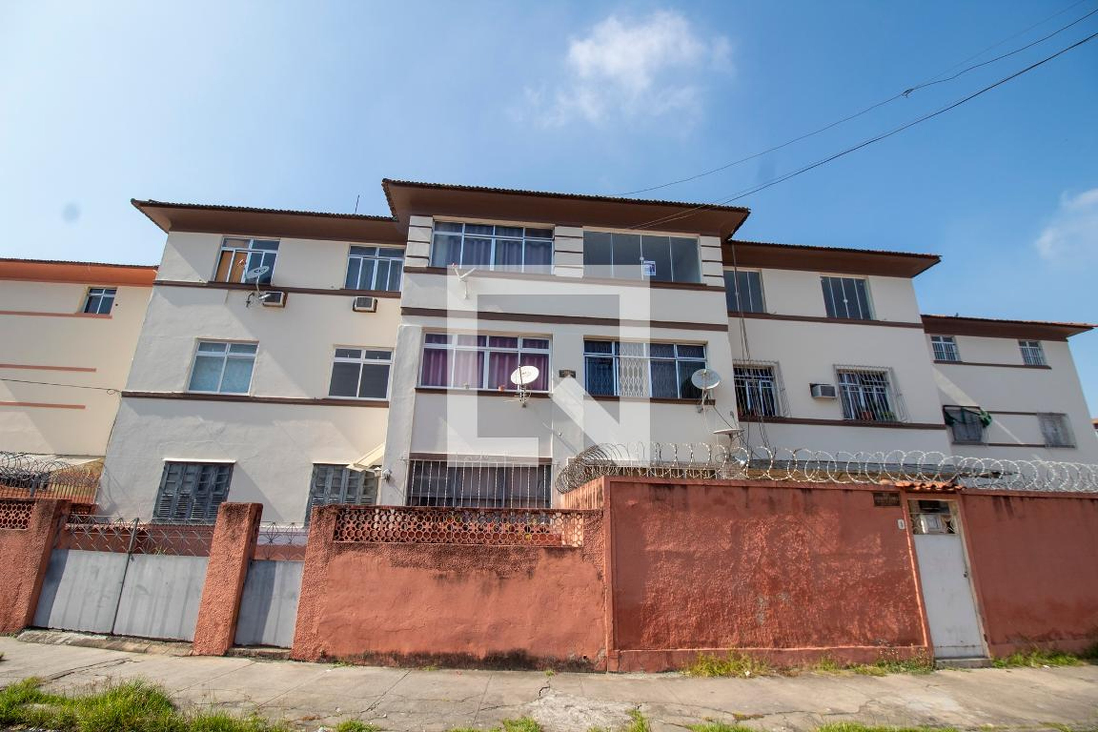 Fachada Condomínio em Avenida Teixeira de Castro, 447