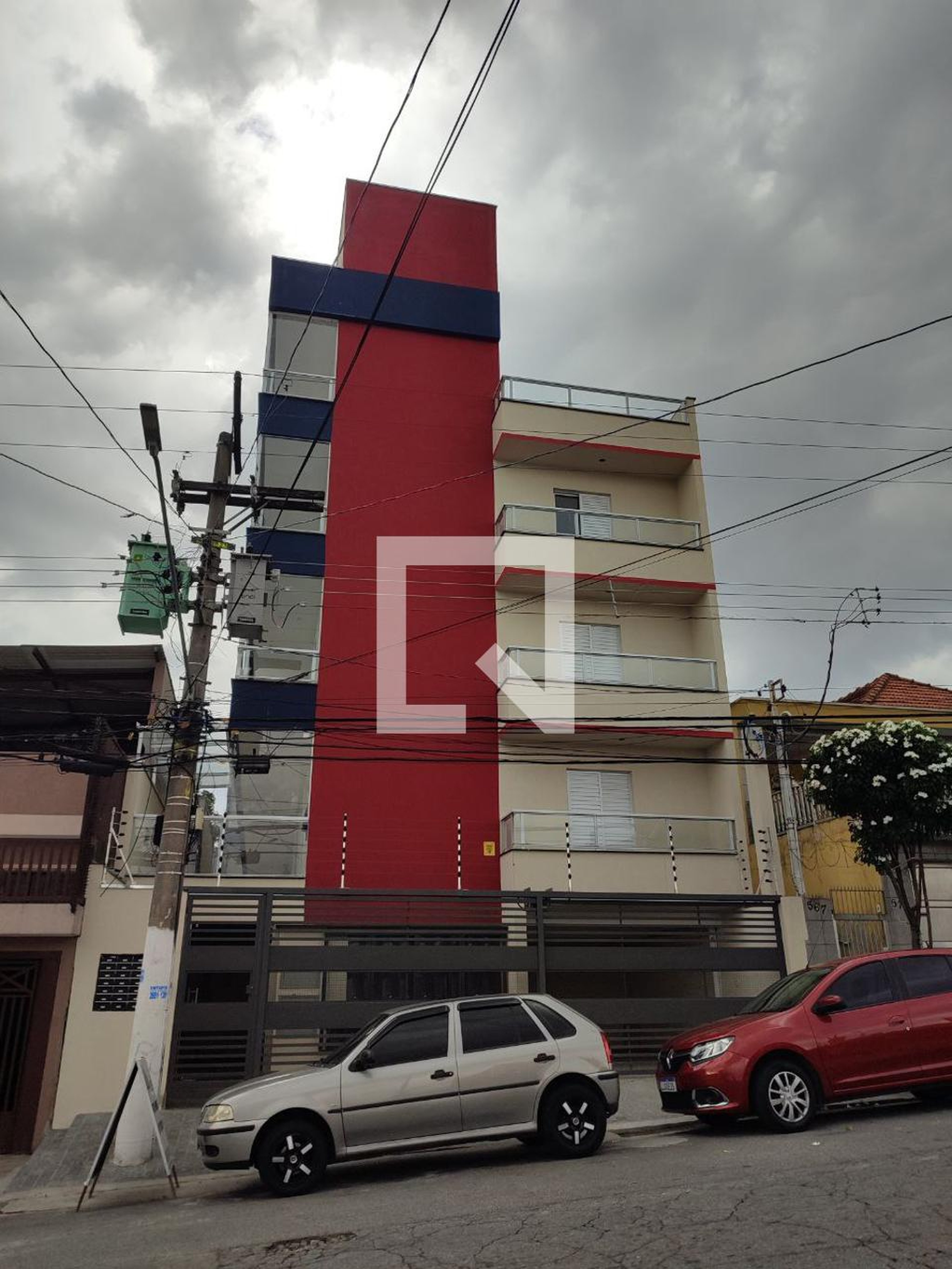 Fachada Condomínio em Avenida Engenheiro Soares de Camargo, 571