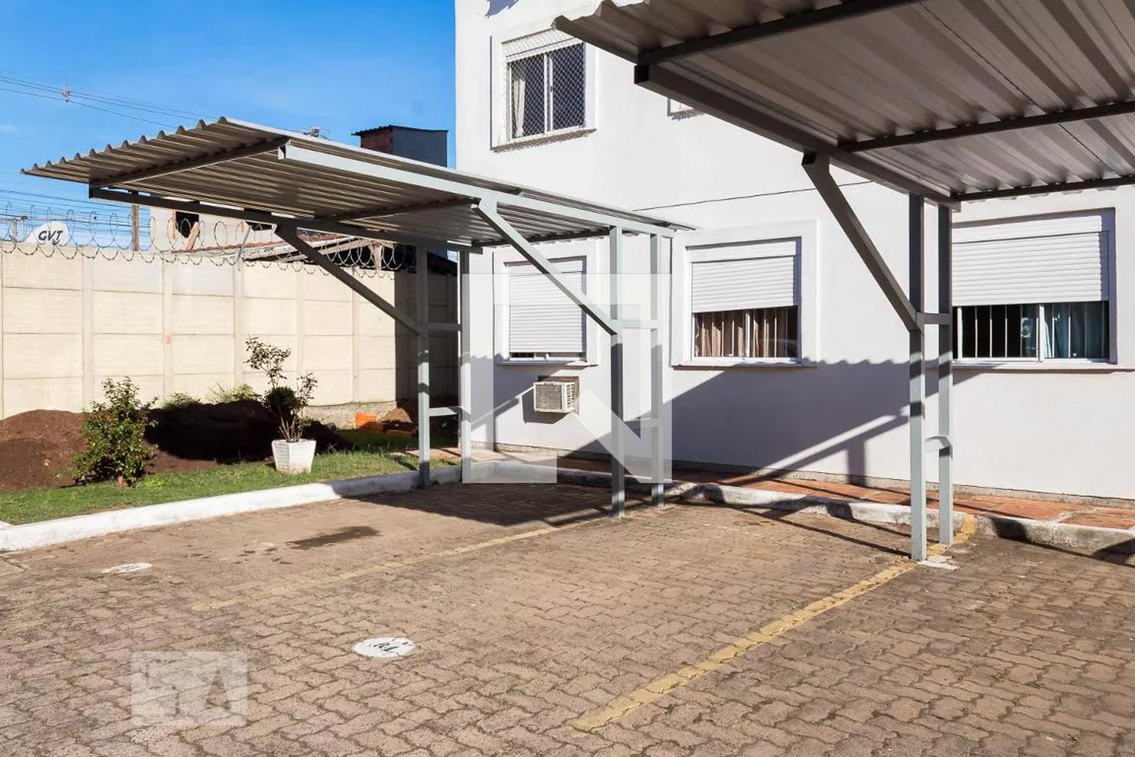 Estacionamento - Residencial Valencia