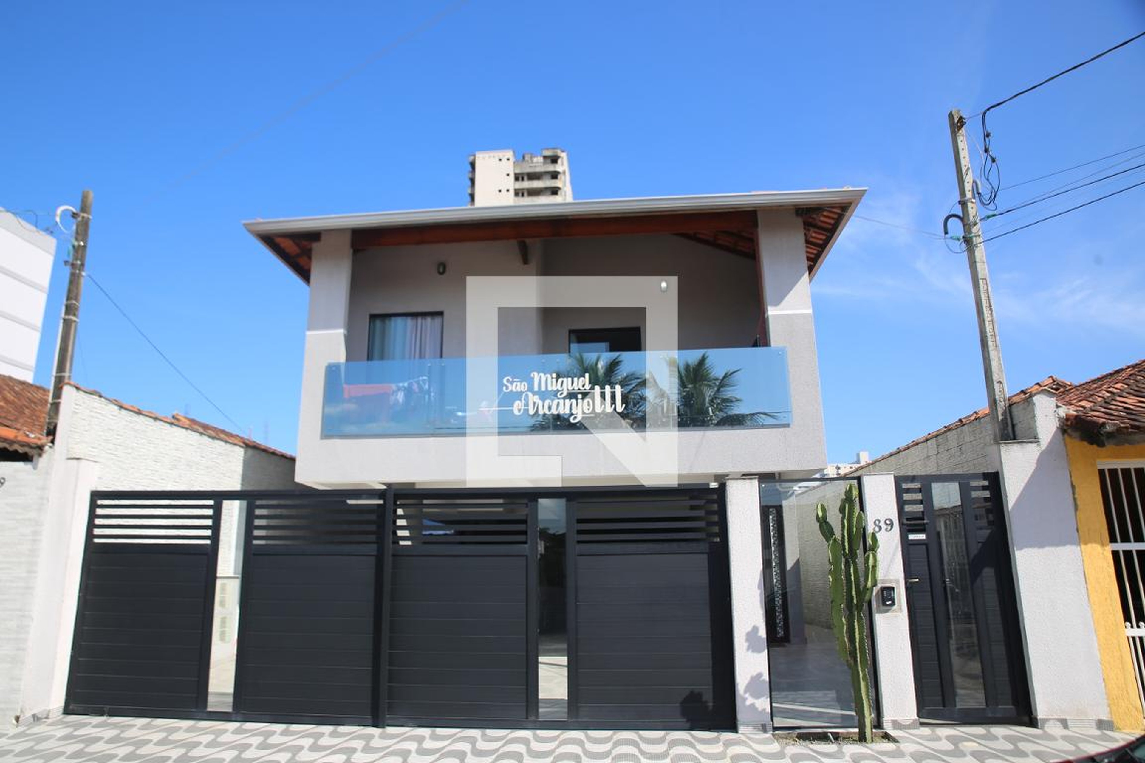 Fachada Condomínio em Avenida Professor Daijiro Matsuda, 89