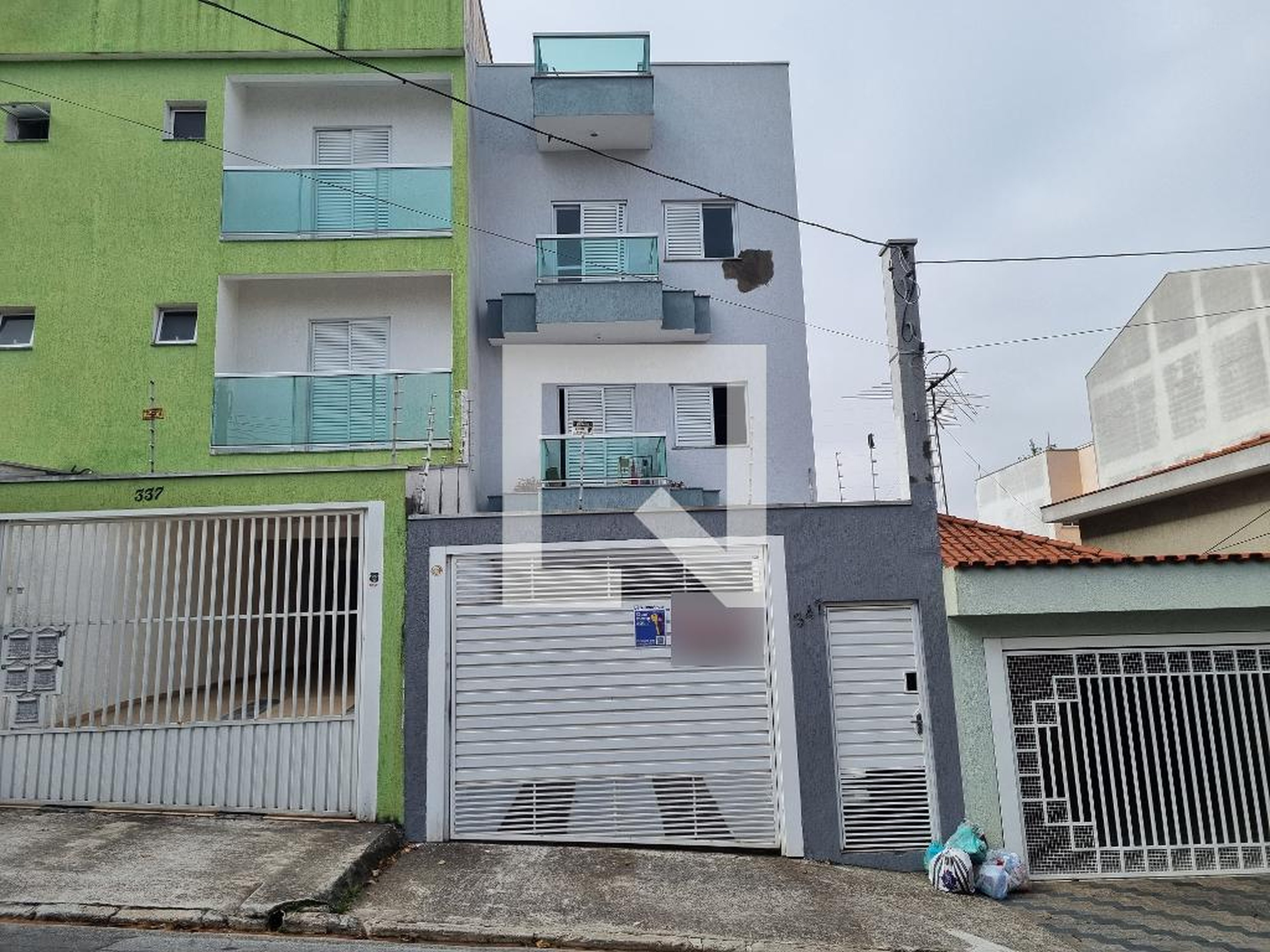 Fachada Condomínio em Rua Andradina, 347