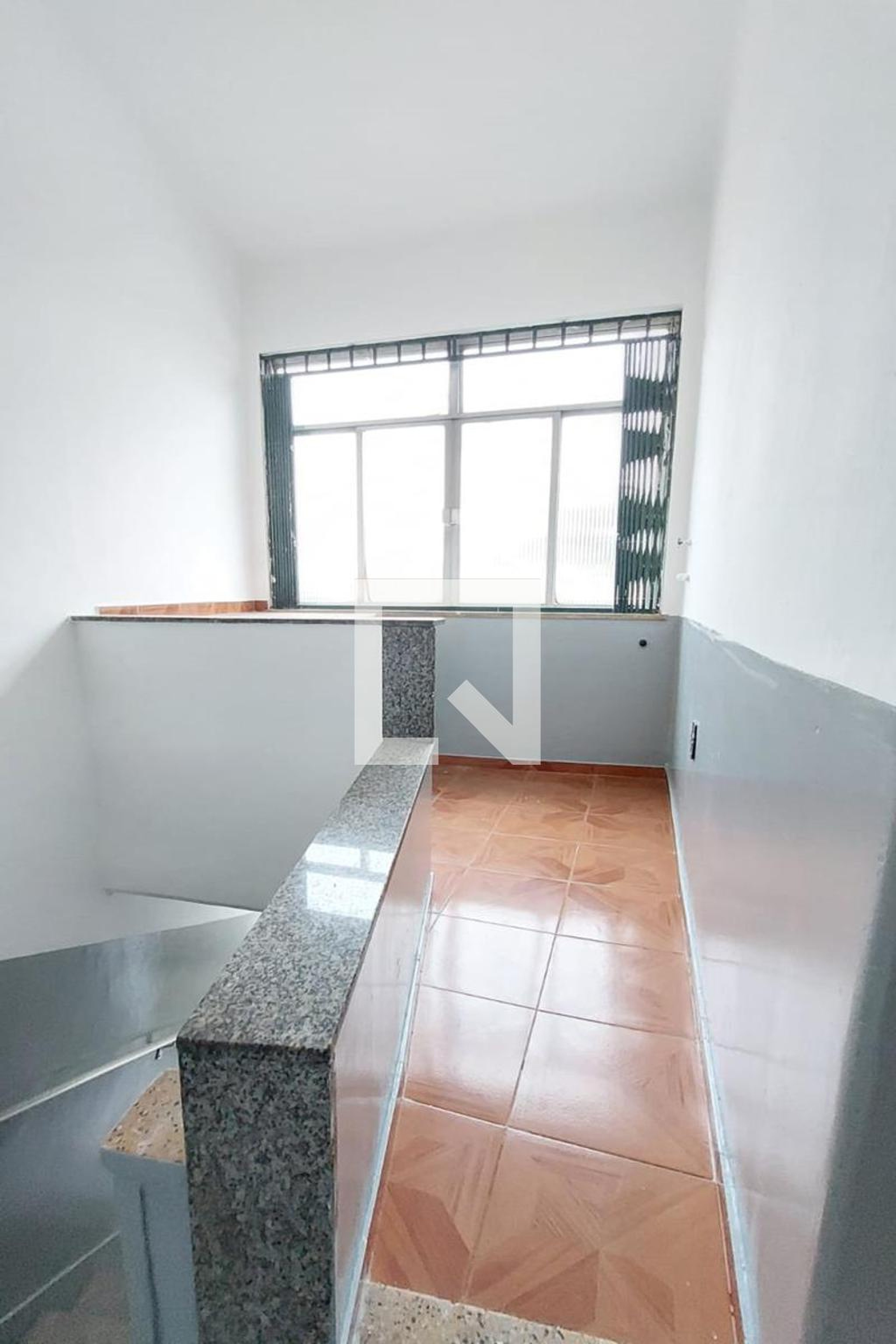 HALL DE ENTRADA Condomínio em Rua Domingos Lopes, 554