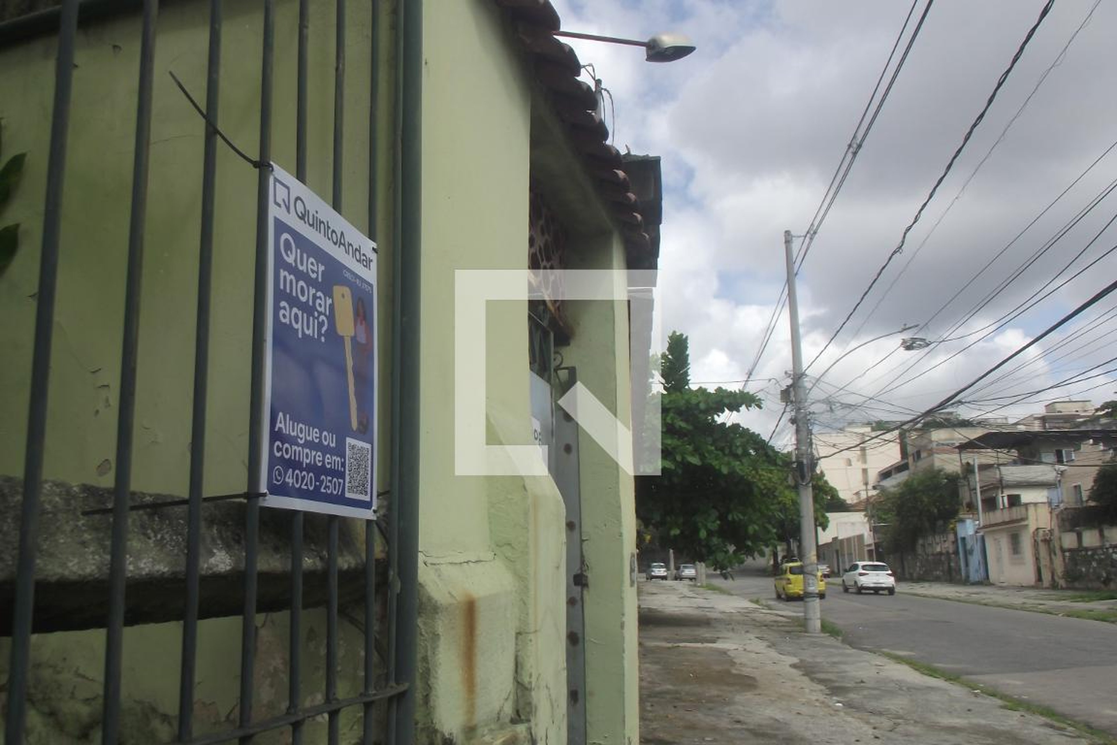 Fachada Condomínio em Rua Fernando Esquerdo, 679