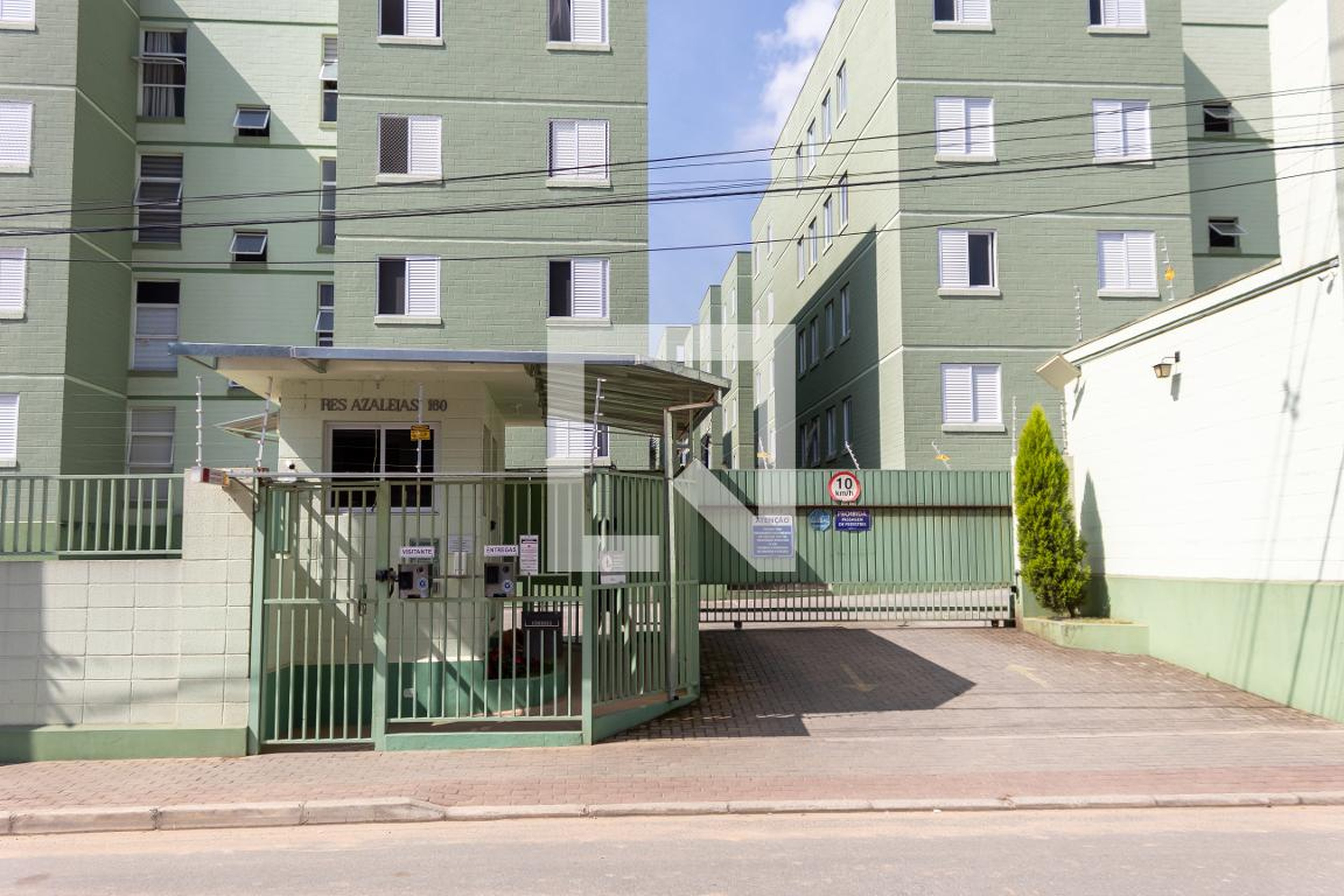 Fachada do Prédio residencial azaleias