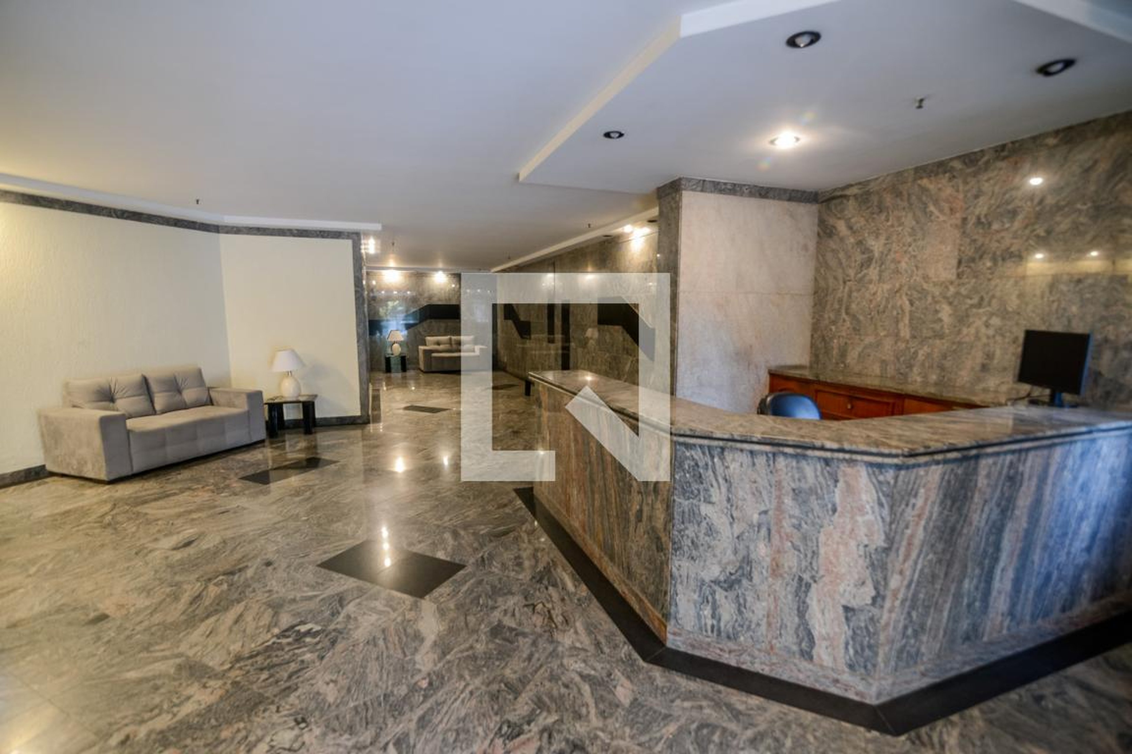 Hall - Edifício Eliane