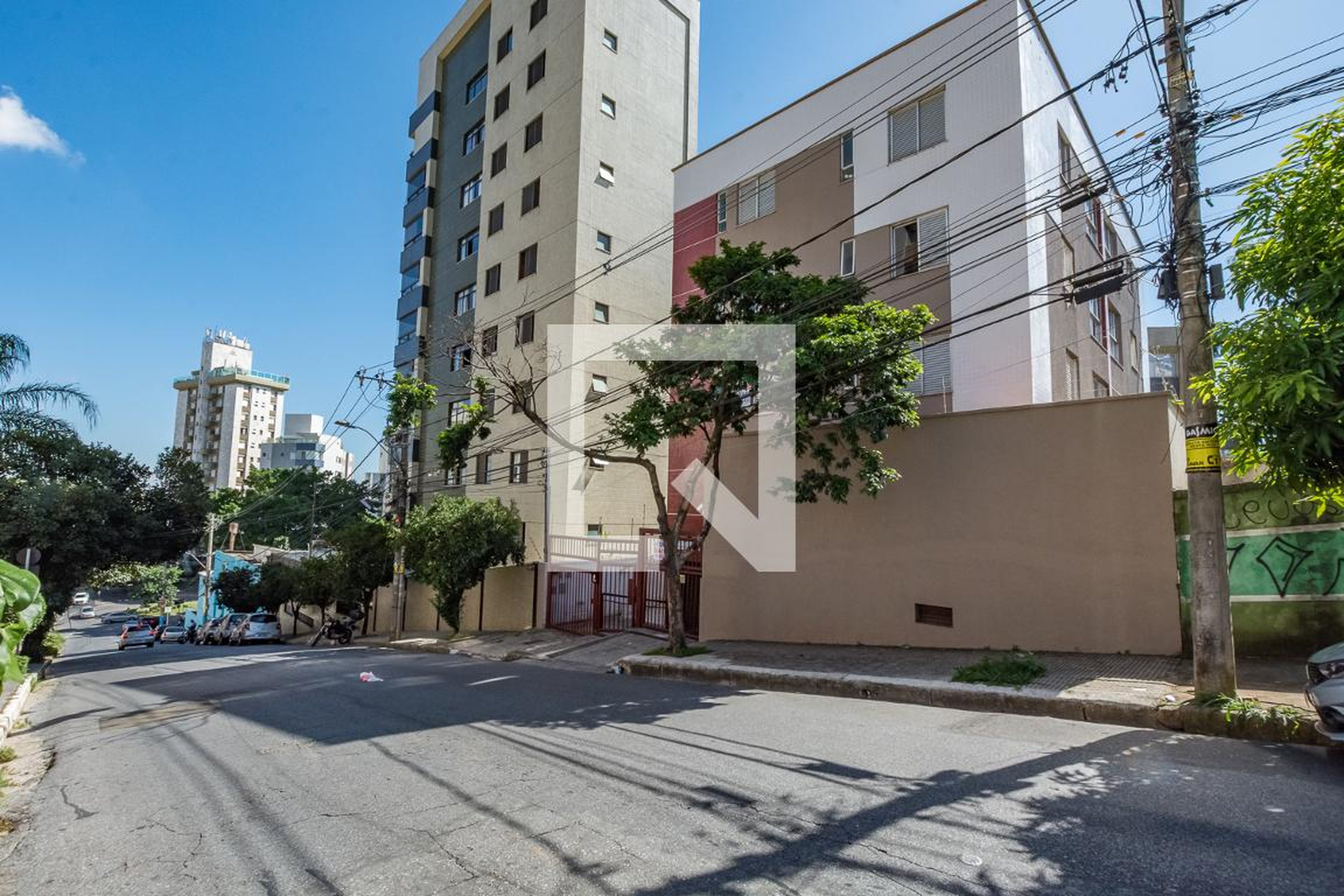 Fachada Condomínio em Rua Benjamim Jacob, 115