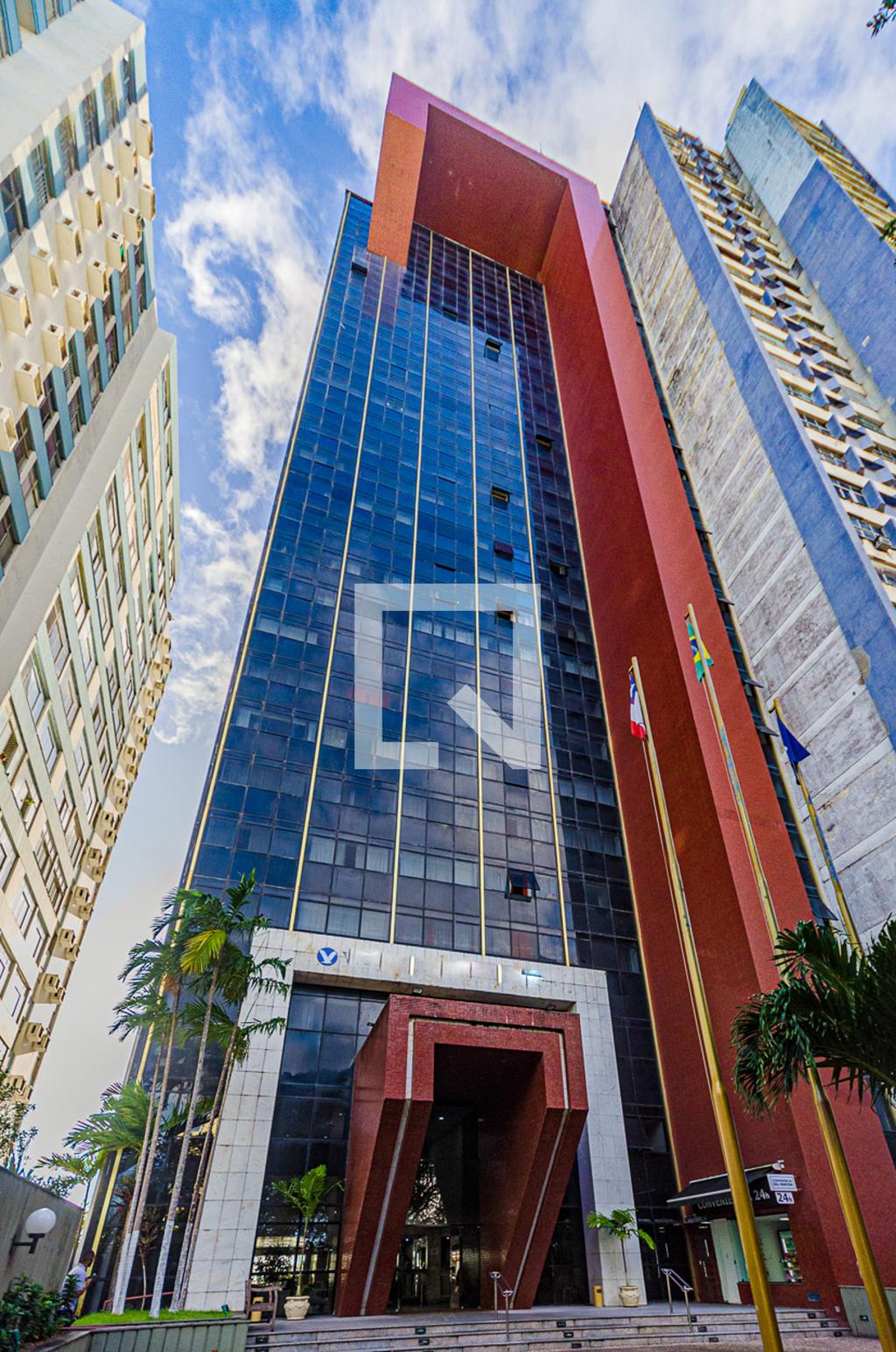 Fachada do Prédio Condomínio Sol Victoria Marina