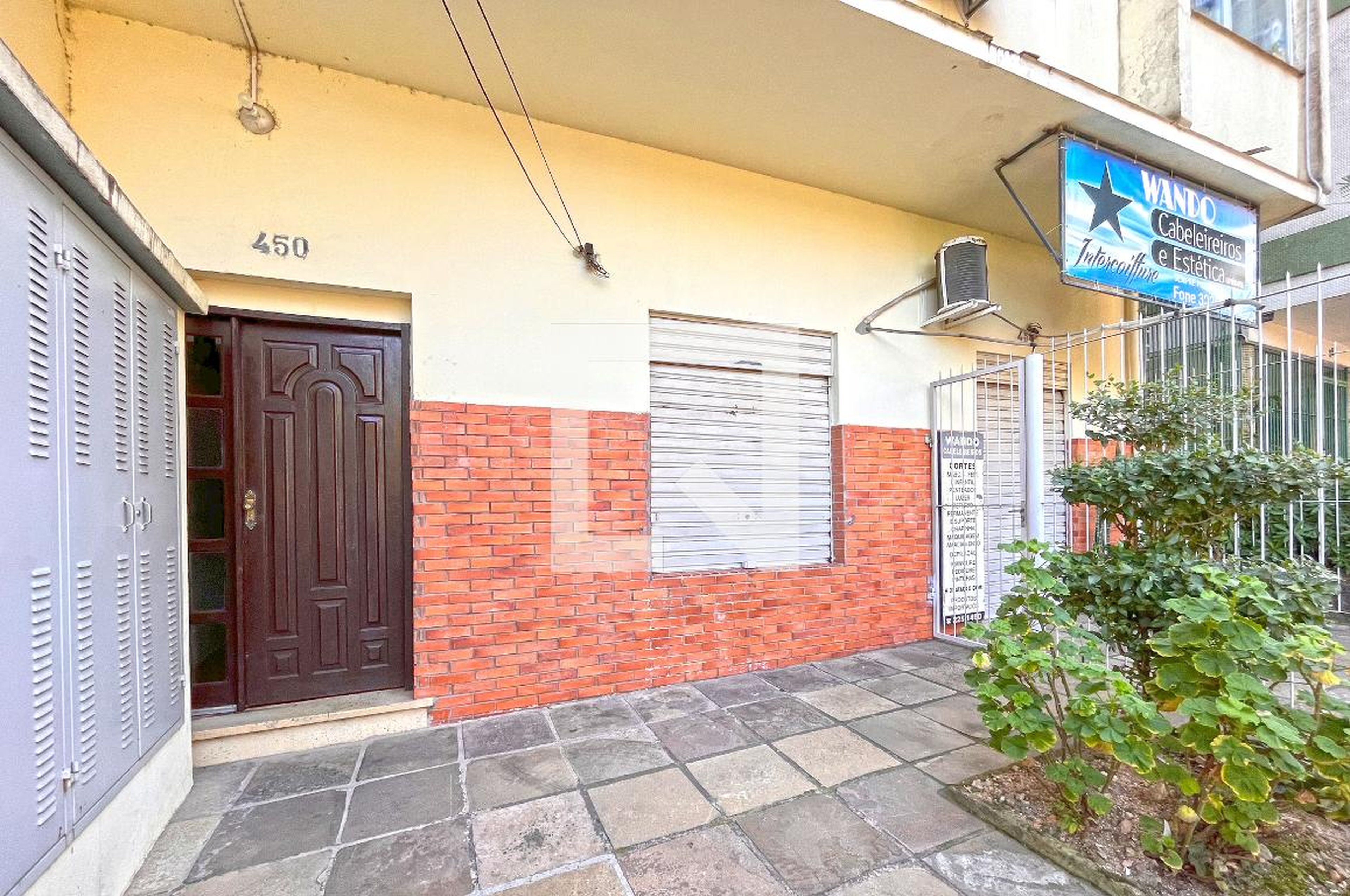 Entrada do Prédio - Edifício Alto da Bronze