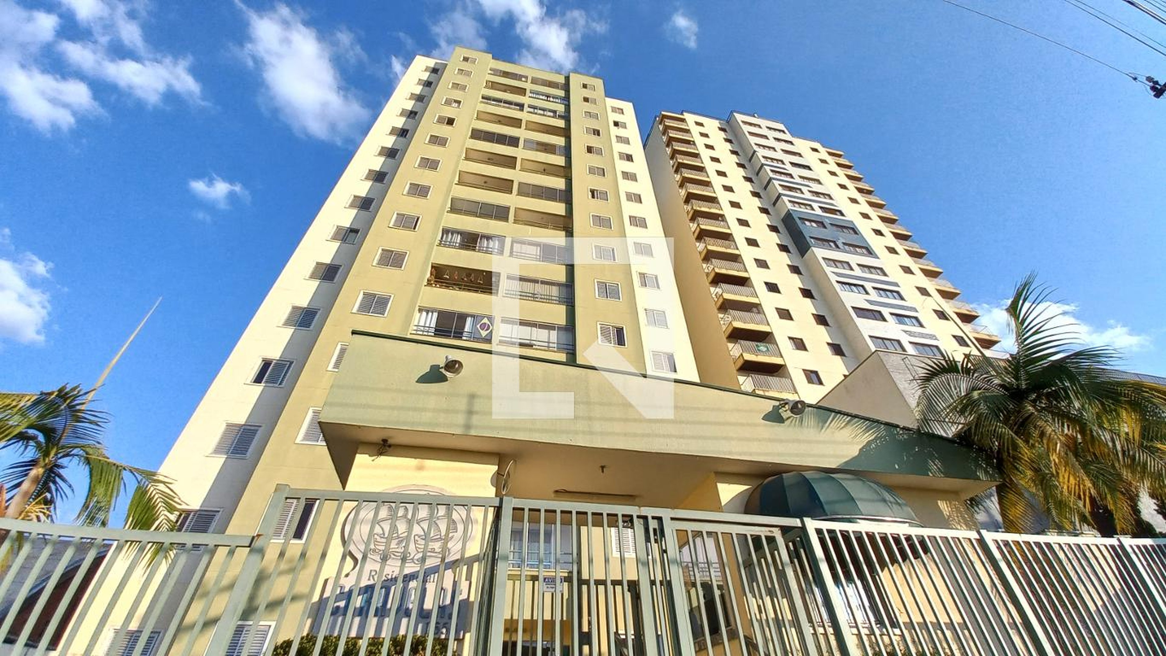 Fachada Condomínio Parque Center Ville