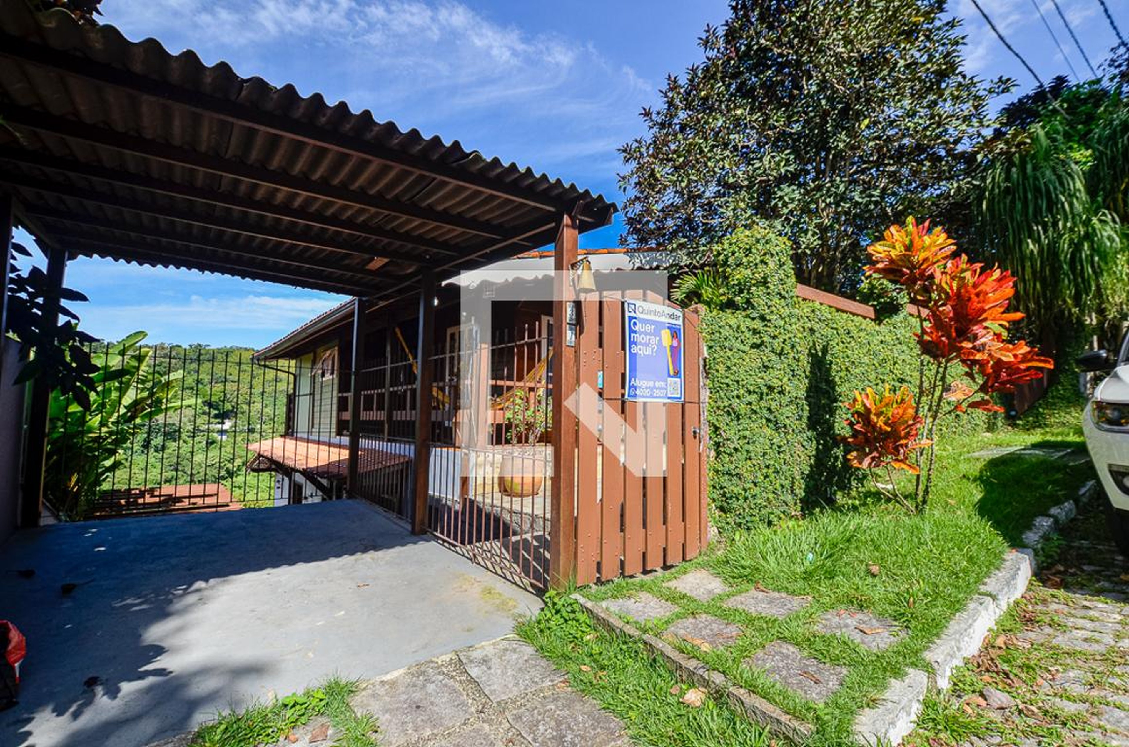 Fachada Condomínio em Rua Cândido Portinari, 31