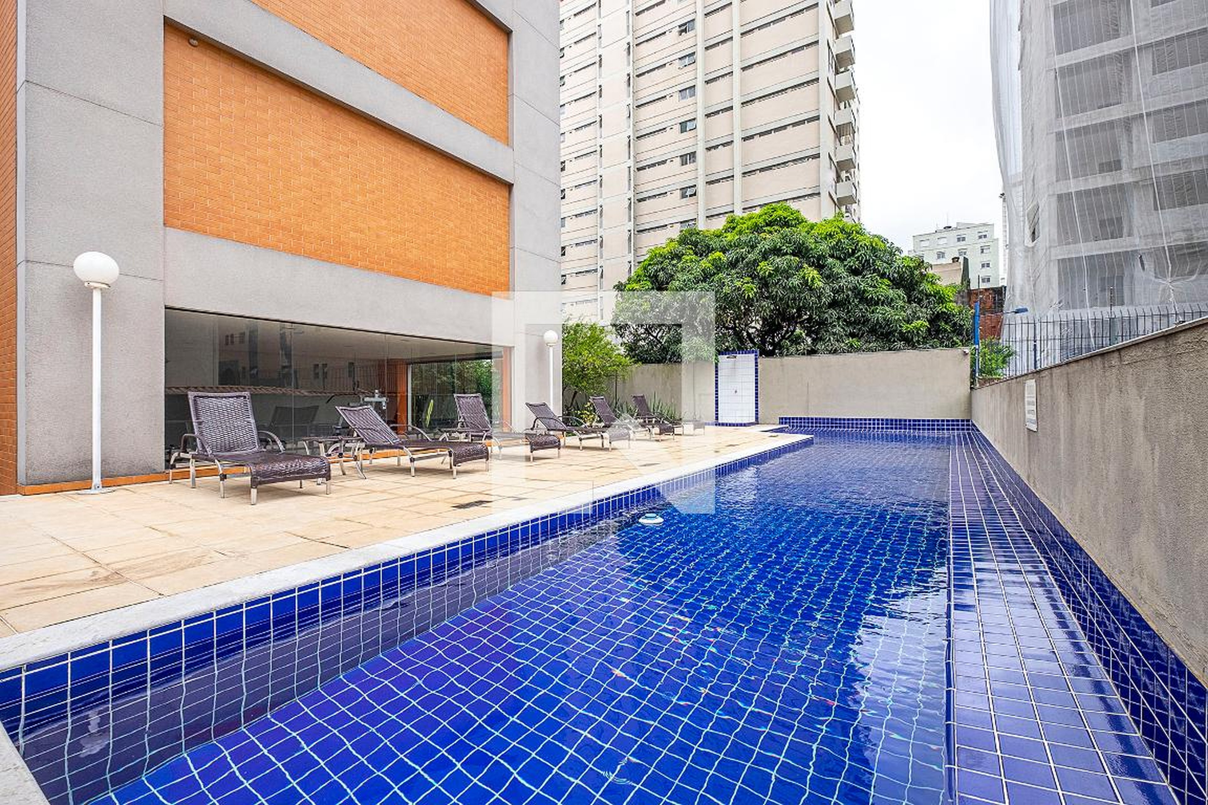 Piscina - Girassol Residence