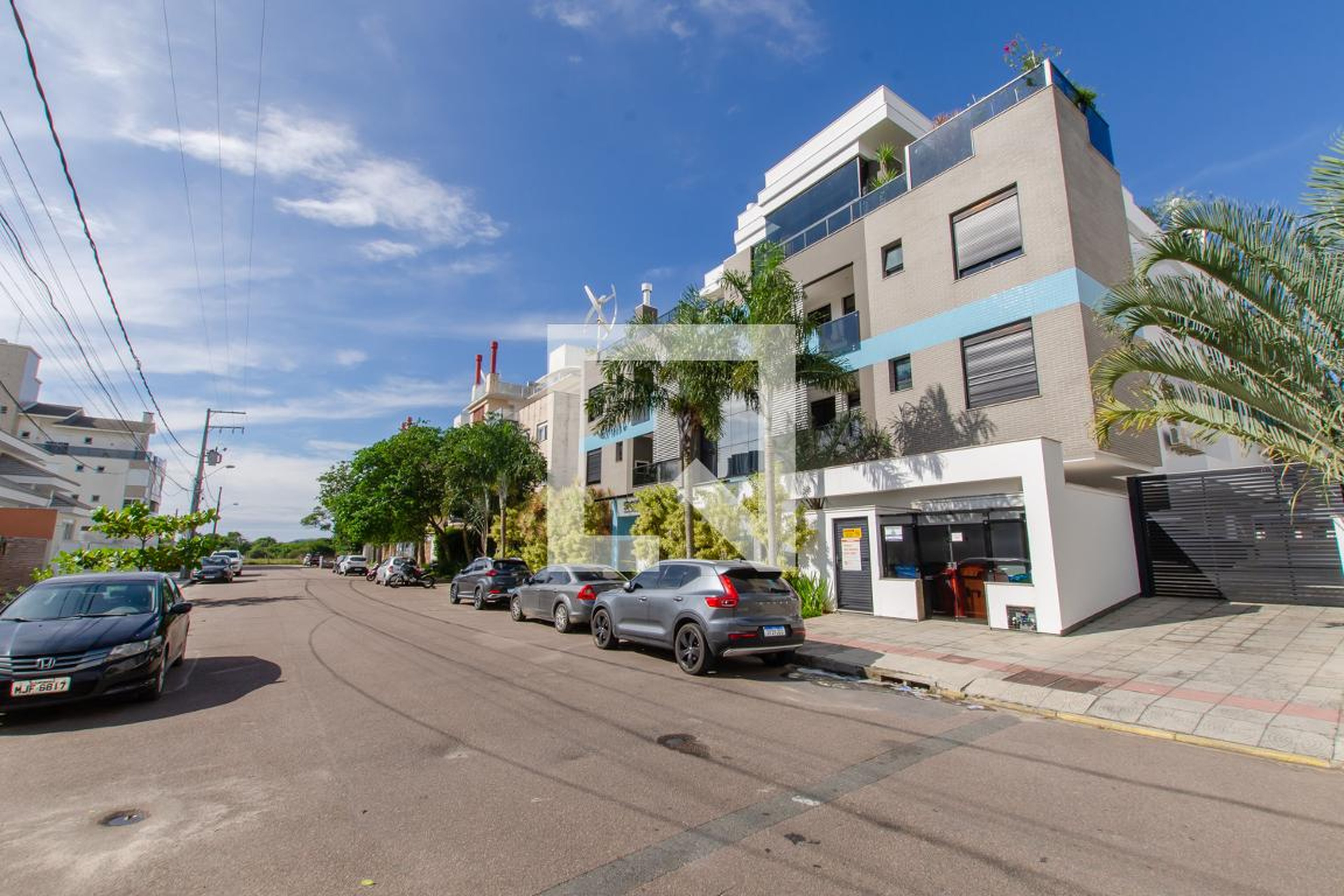 Fachada Condomínio Spot Residence