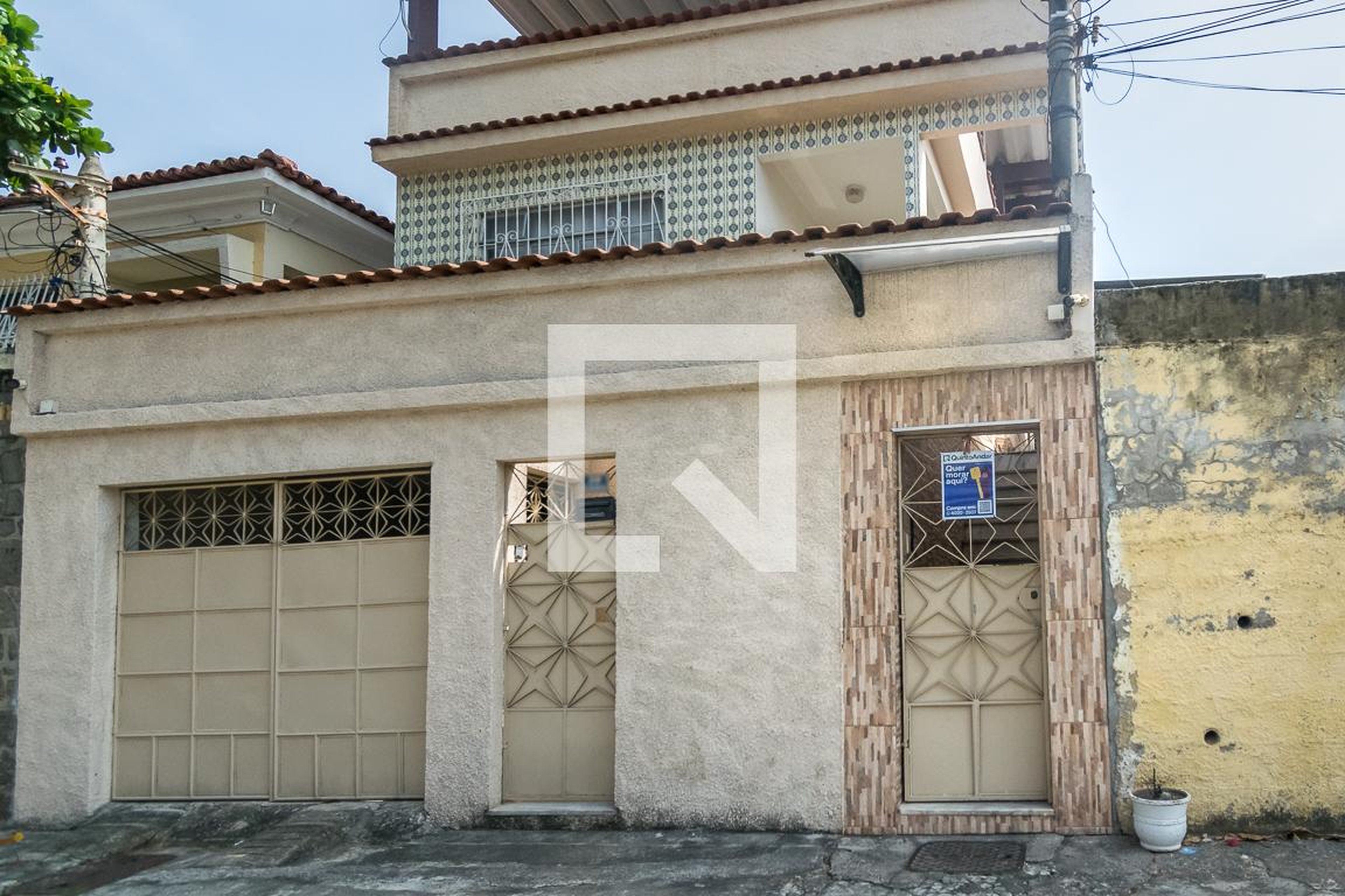 Fachada Condomínio em Avenida Lusitânia, 39