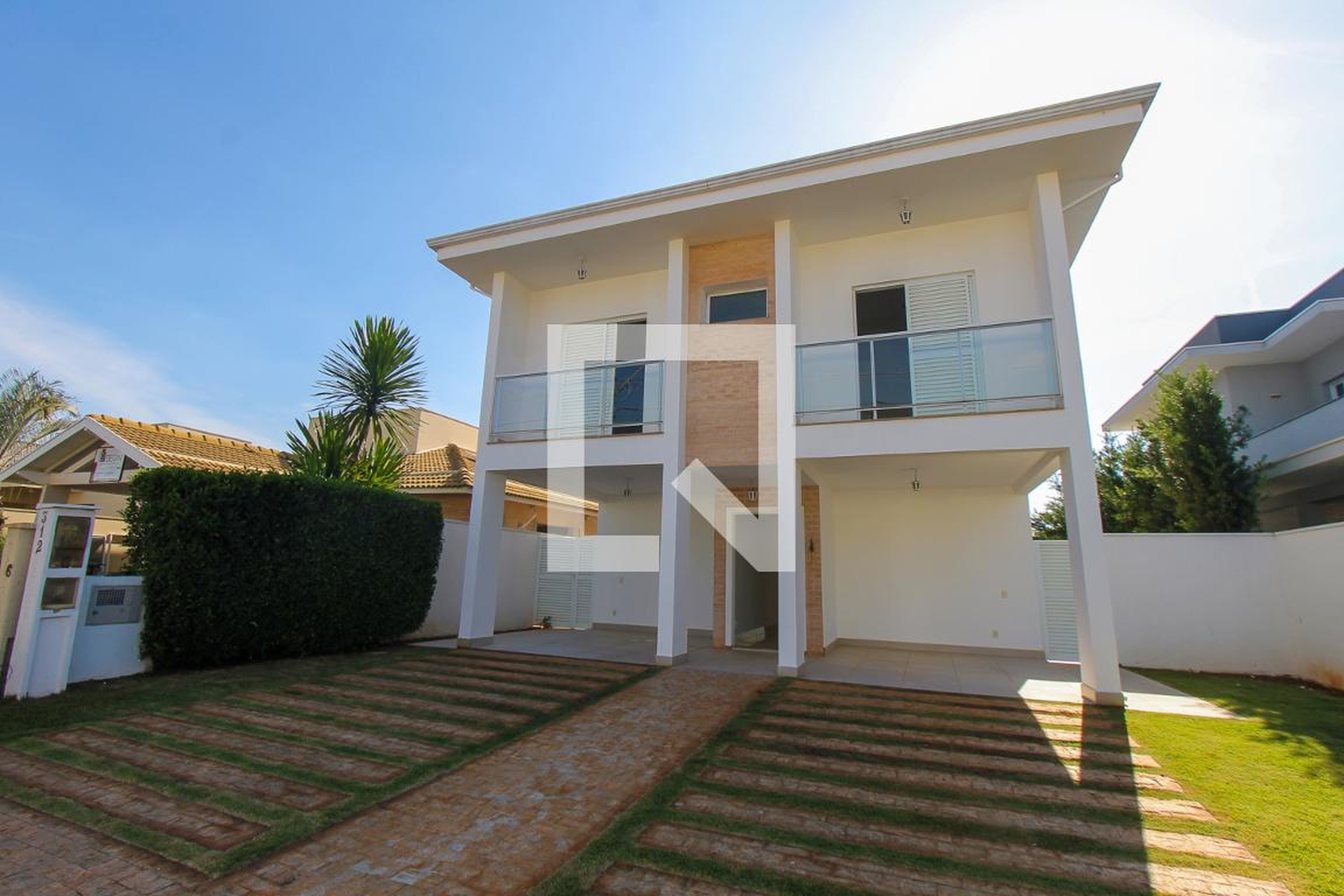 Fachada do Prédio Condomínio Terras do Cancioneiro  Paulínia/Sp