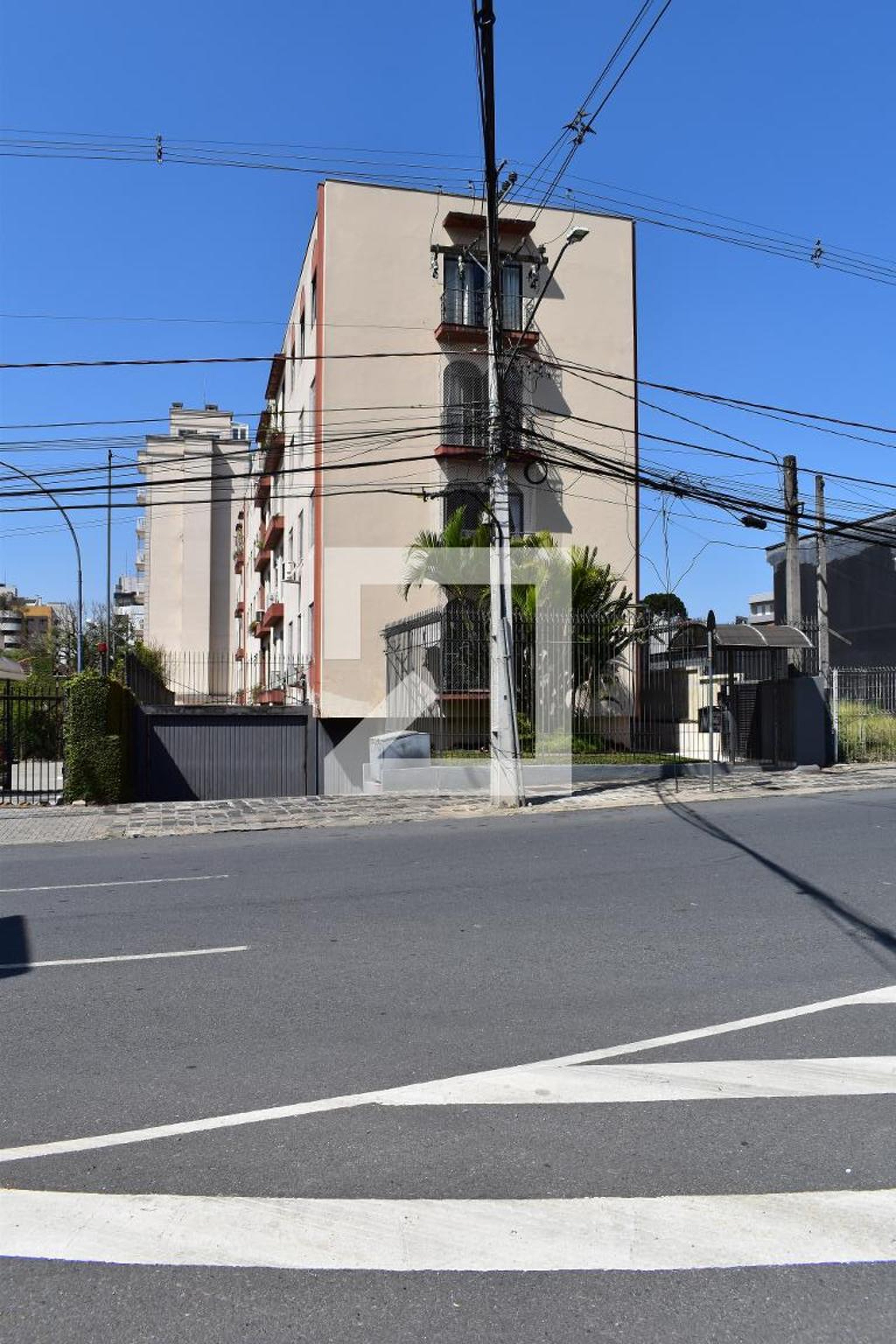 Fachada do prédio Edifício Embaixatriz